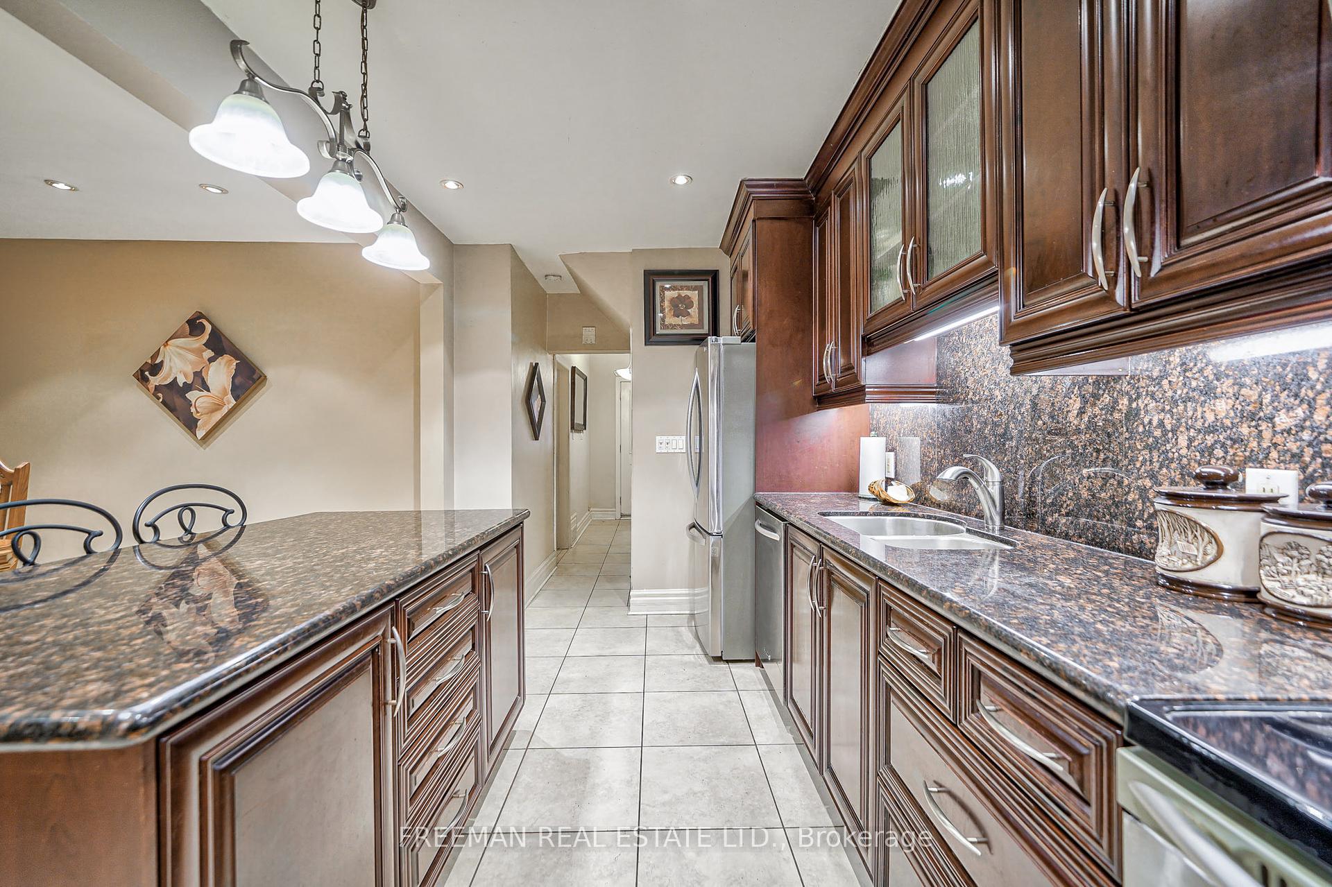 1925 Dufferin St, Toronto, ON M6E3P5 | 4 Bedroom 3 Bathroom Detached House | Image 6