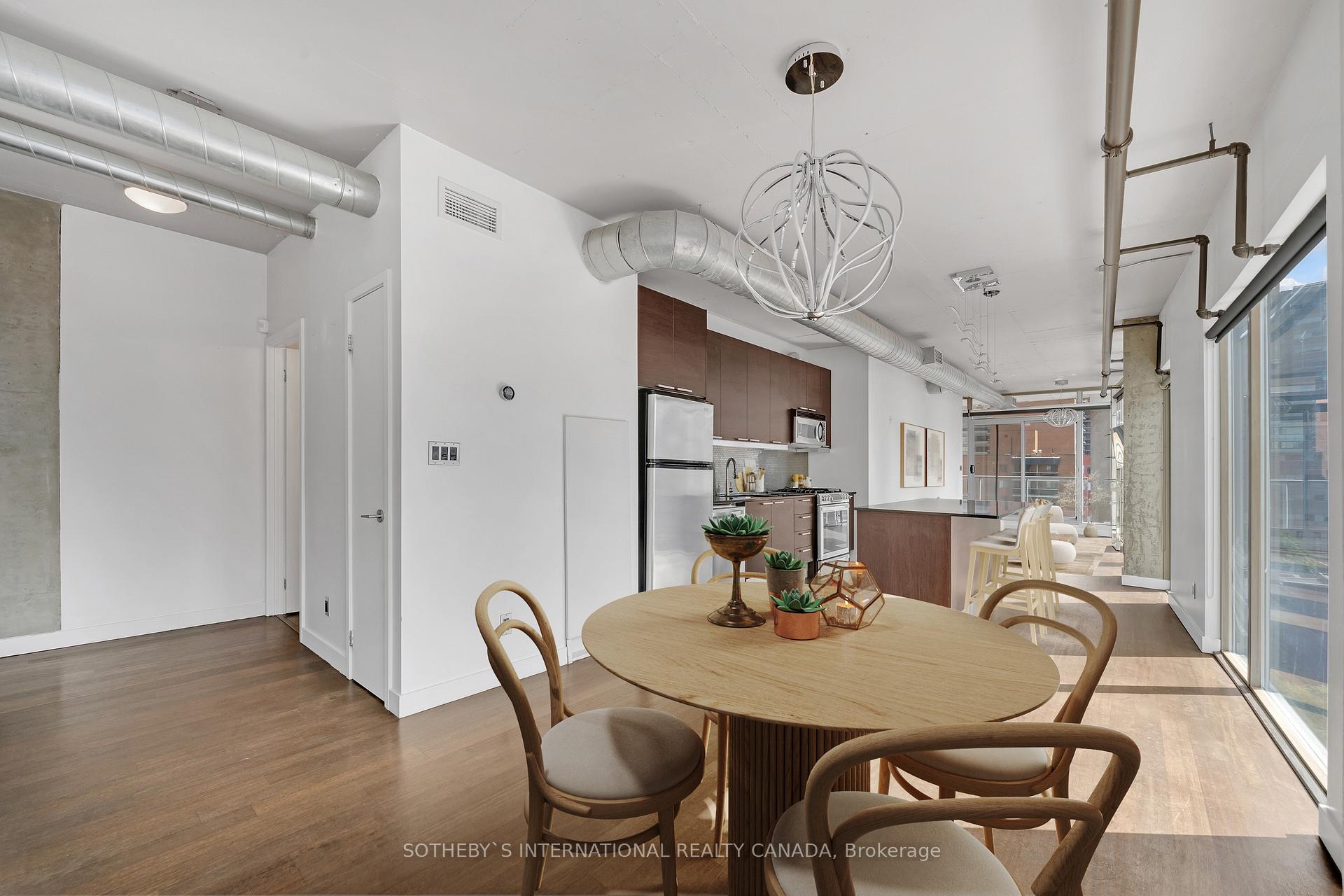 #801 - 169 John St, Toronto, ON M5T1X3 | 2 Bedroom 2 Bathroom Condo Apt | Image 11