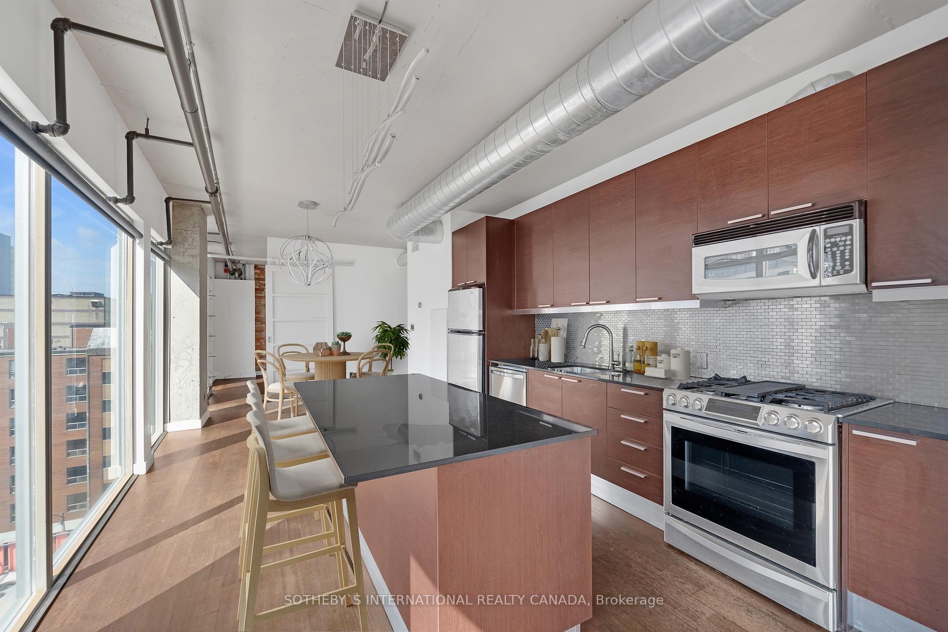 #801 - 169 John St, Toronto, ON M5T1X3 | 2 Bedroom 2 Bathroom Condo Apt | Image 13