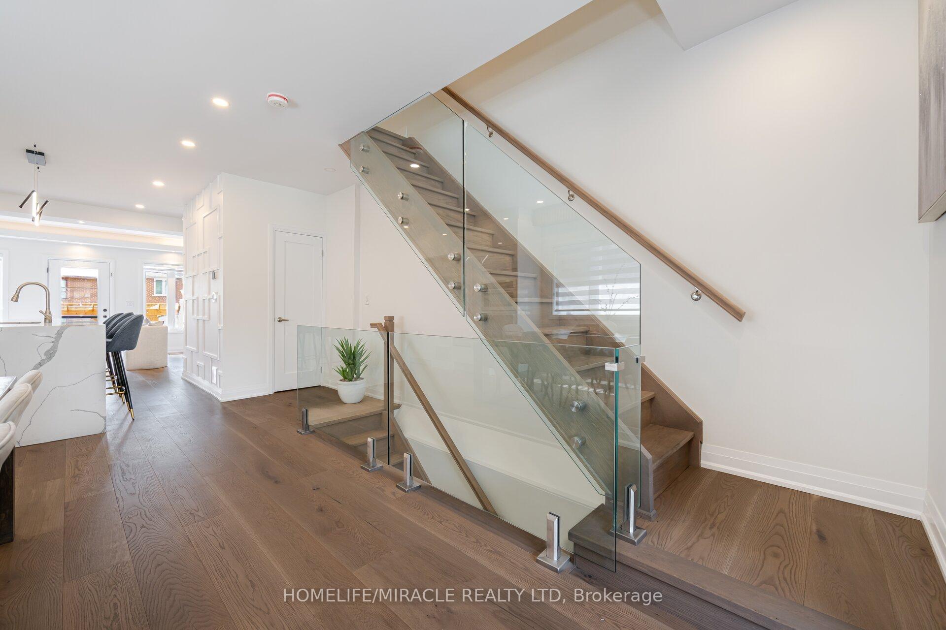 388 Oakwood Ave, Toronto, ON M6E2W3 | 3 Bedroom 4 Bathroom Detached House | Image 17