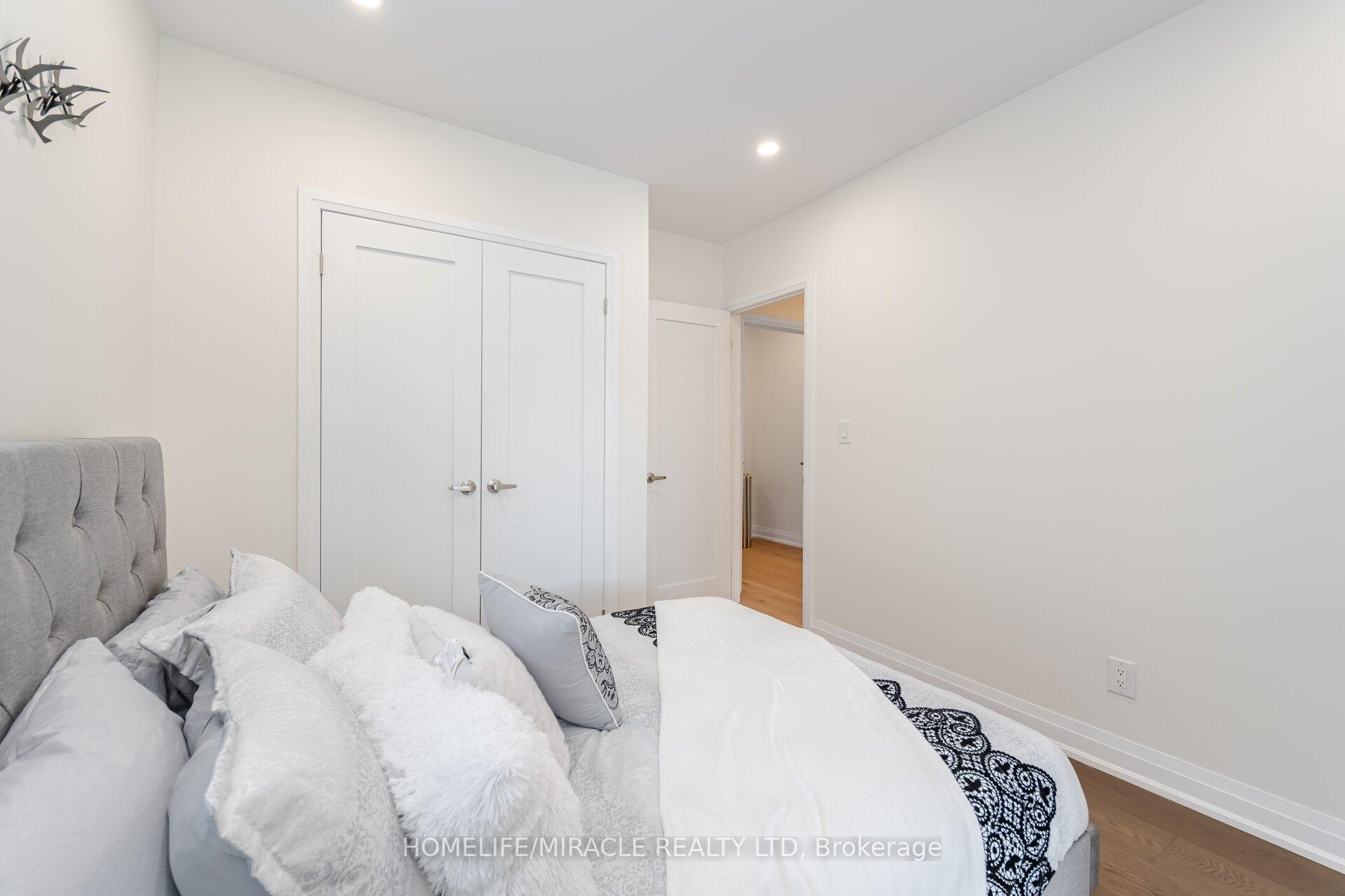 388 Oakwood Ave, Toronto, ON M6E2W3 | 3 Bedroom 4 Bathroom Detached House | Image 31