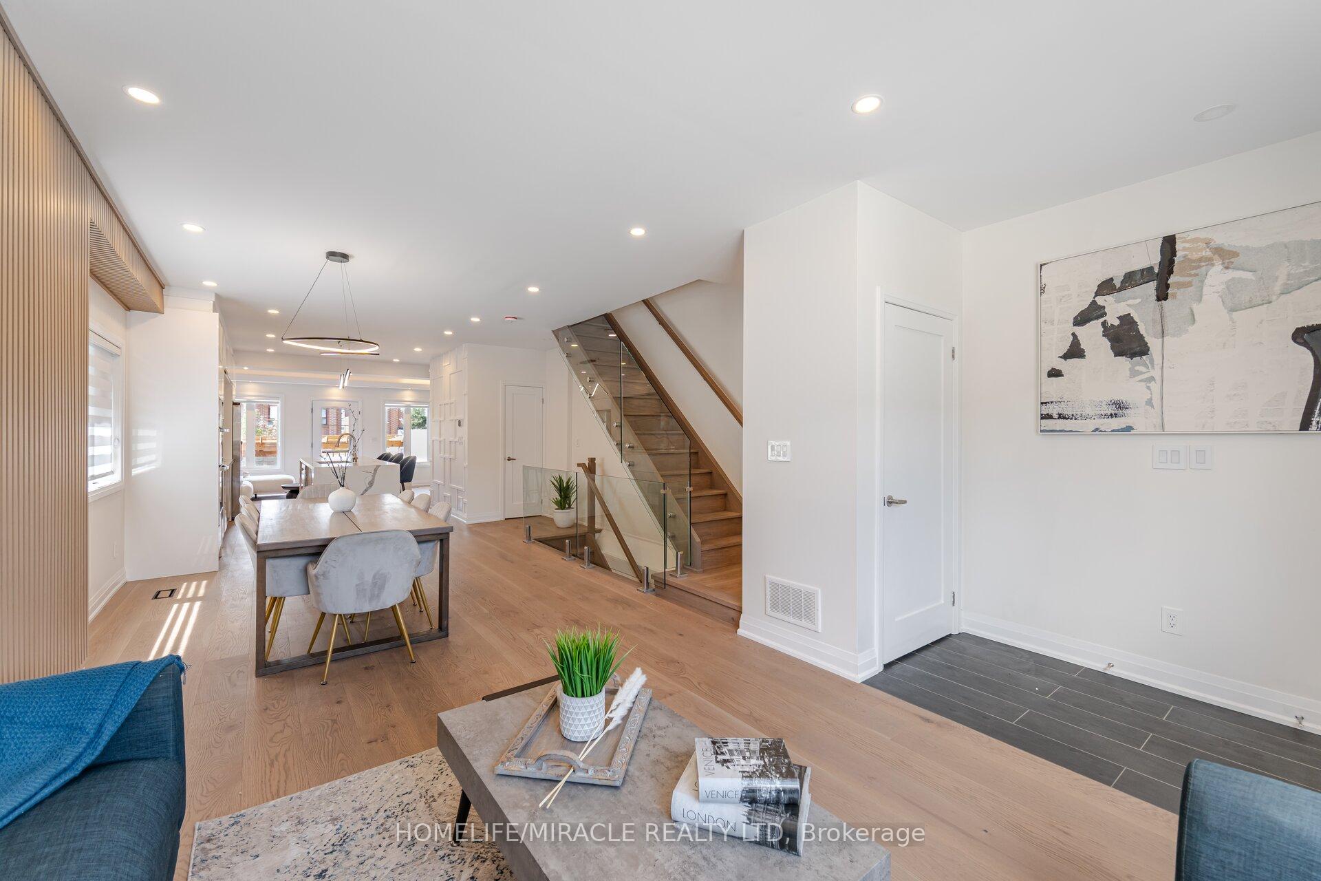 388 Oakwood Ave, Toronto, ON M6E2W3 | 3 Bedroom 4 Bathroom Detached House | Image 5