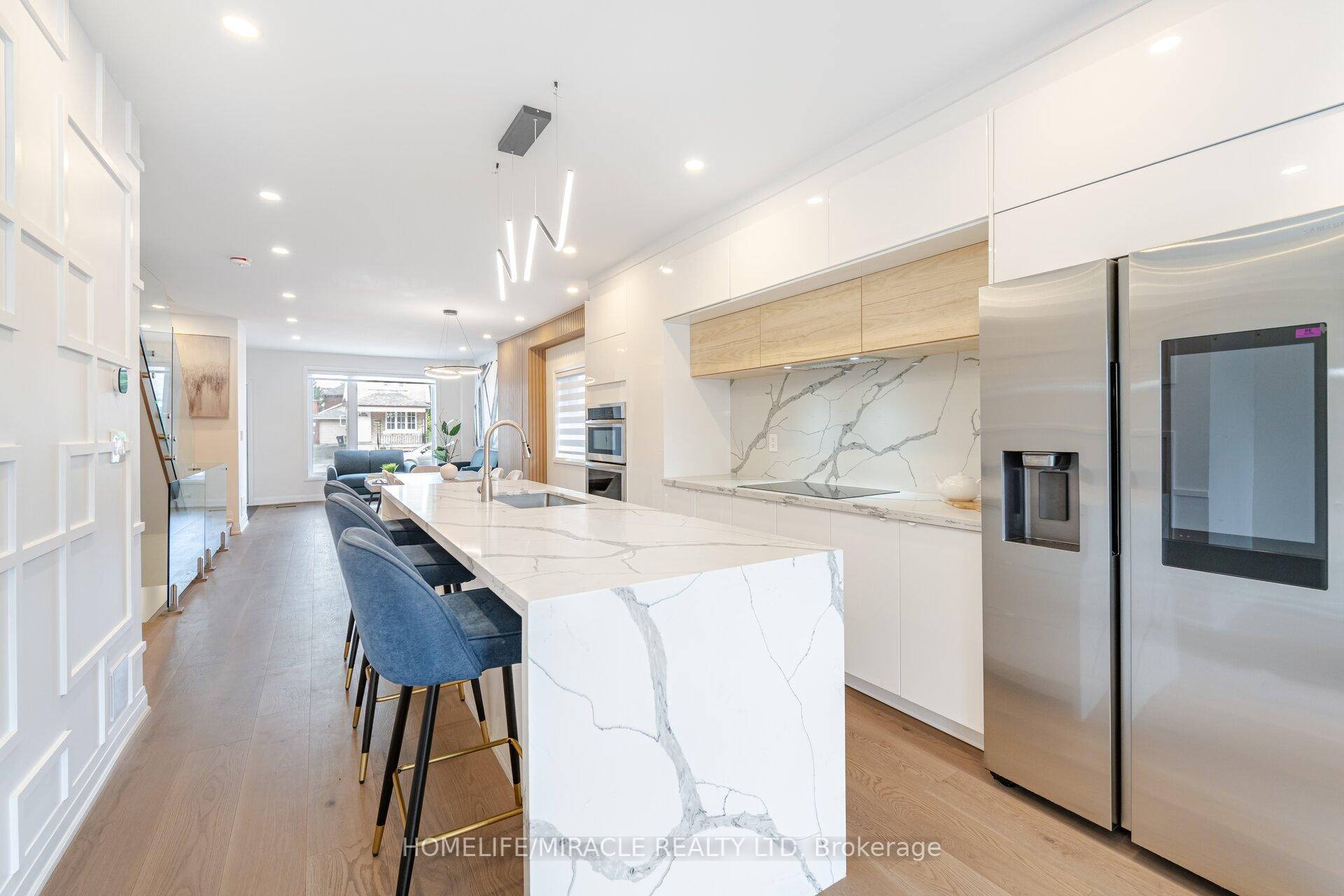 388 Oakwood Ave, Toronto, ON M6E2W3 | 3 Bedroom 4 Bathroom Detached House | Image 9