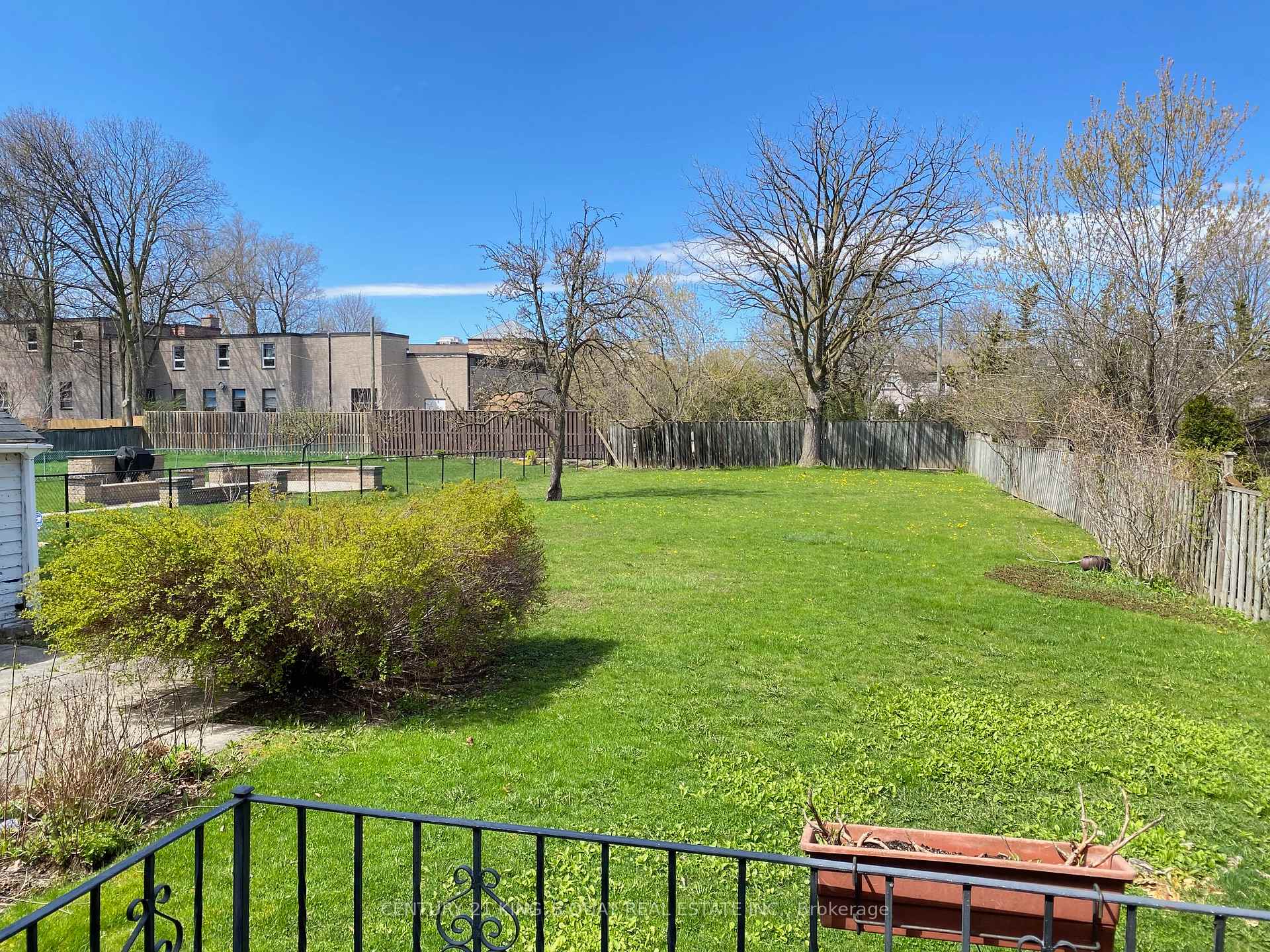 60 Northwood Dr, Toronto, ON M2M2K1 | 3 Bedroom 2 Bathroom Detached House | Image 16