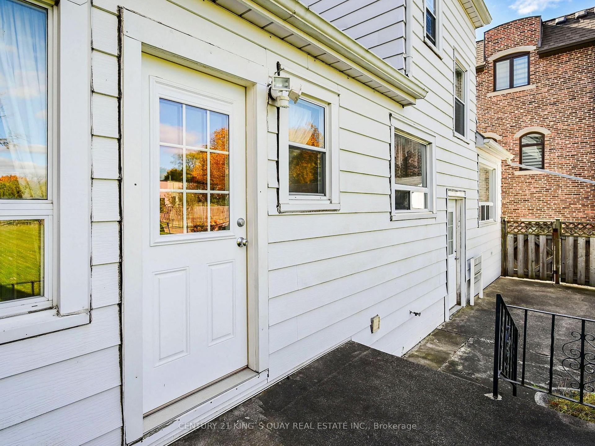 60 Northwood Dr, Toronto, ON M2M2K1 | 3 Bedroom 2 Bathroom Detached House | Image 34