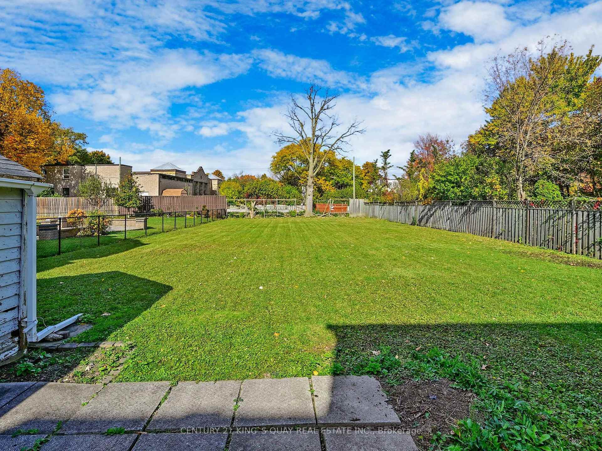 60 Northwood Dr, Toronto, ON M2M2K1 | 3 Bedroom 2 Bathroom Detached House | Image 35