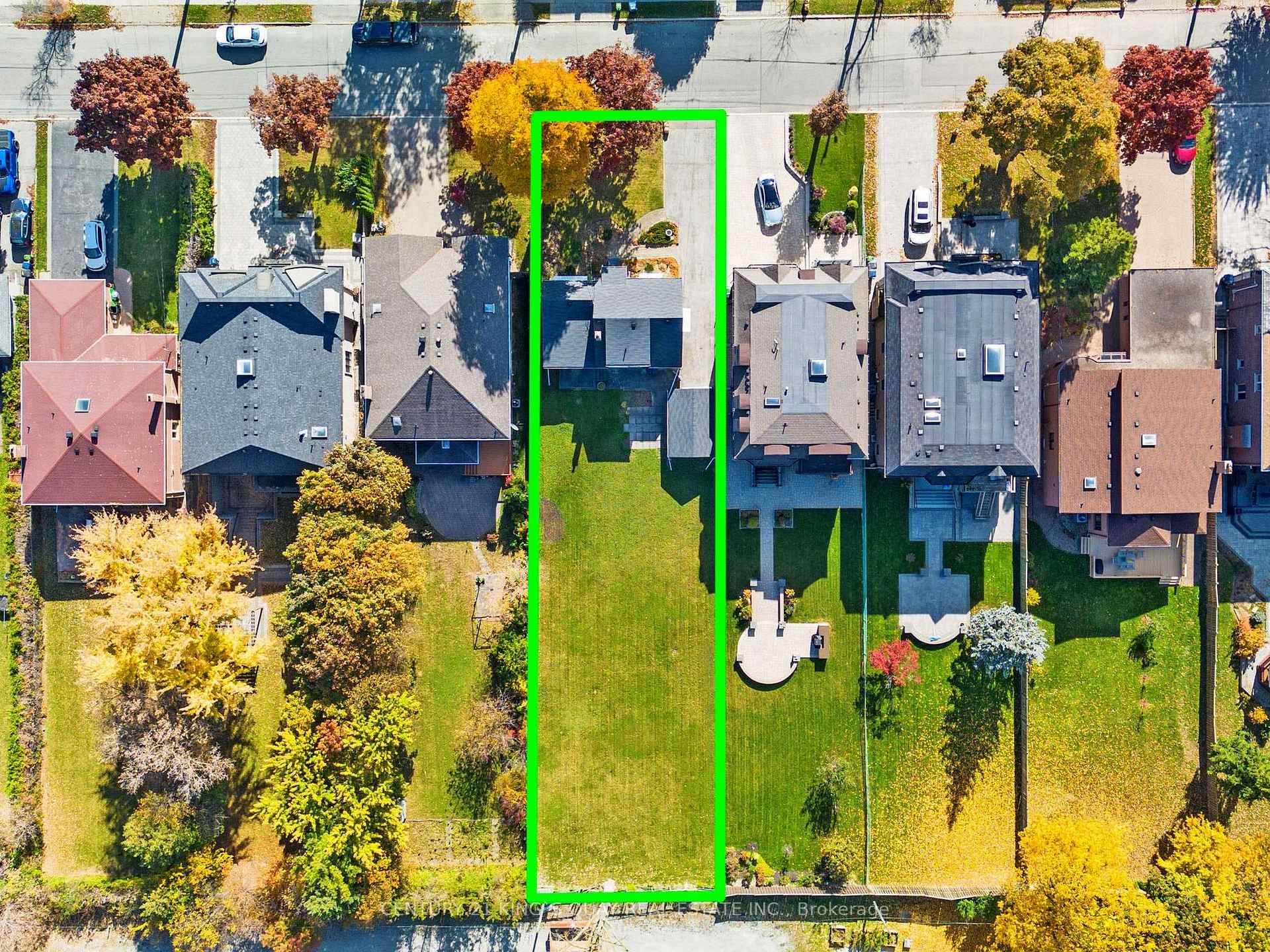 60 Northwood Dr, Toronto, ON M2M2K1 | 3 Bedroom 2 Bathroom Detached House | Image 36