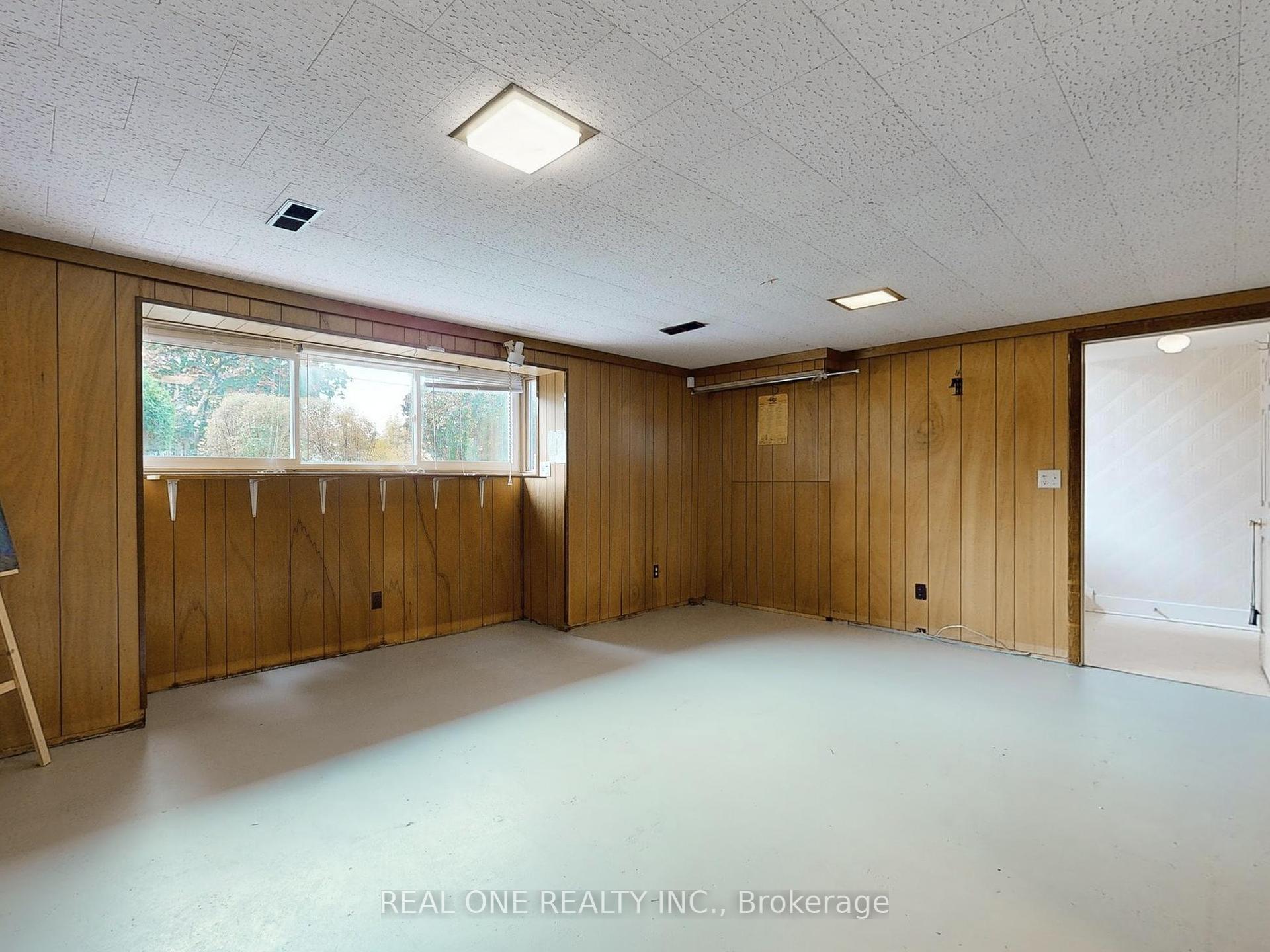 9 Lescon Rd, Toronto, ON M2J2G7 | 3 Bedroom 3 Bathroom Detached House | Image 15