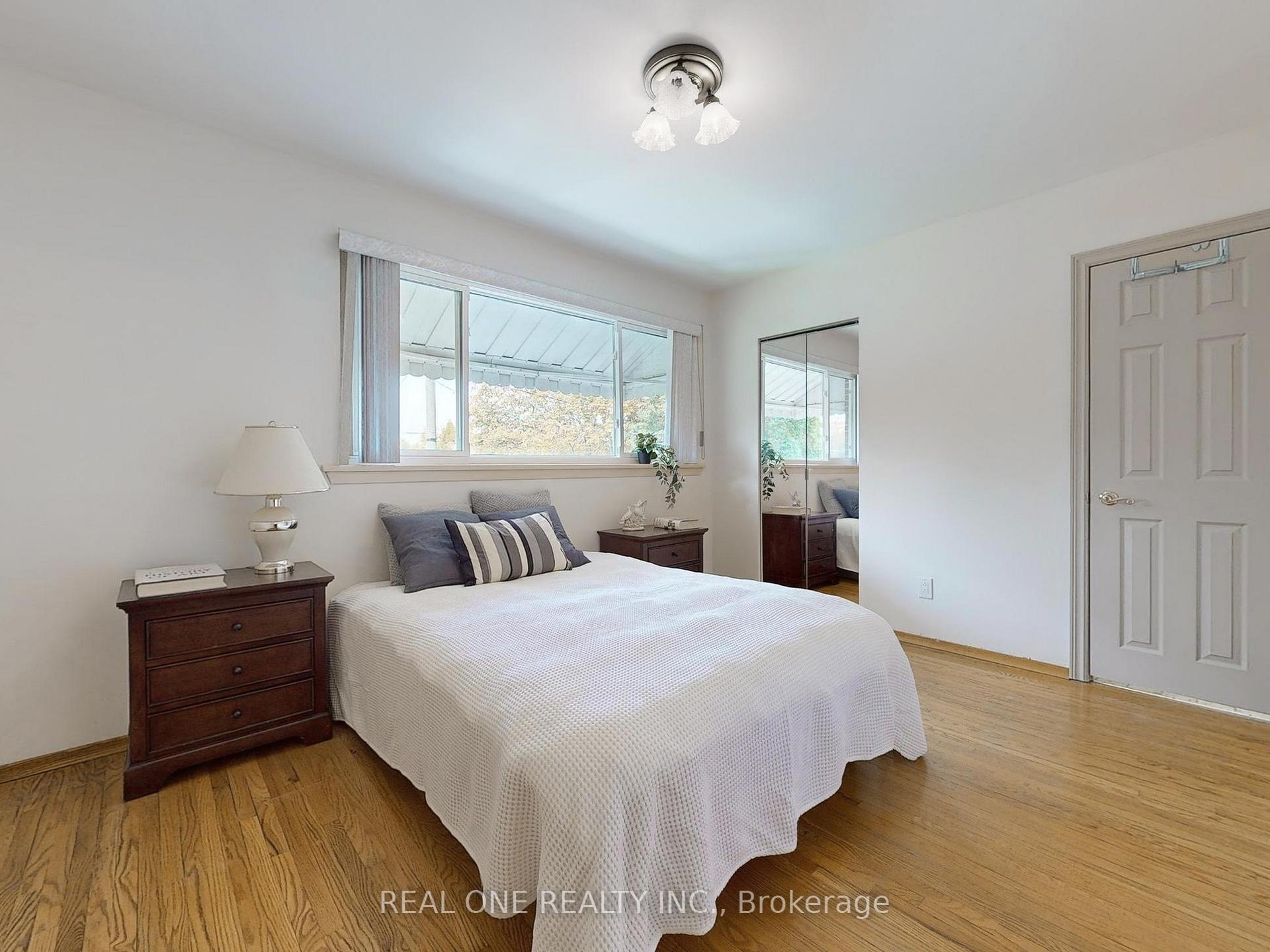 9 Lescon Rd, Toronto, ON M2J2G7 | 3 Bedroom 3 Bathroom Detached House | Image 9