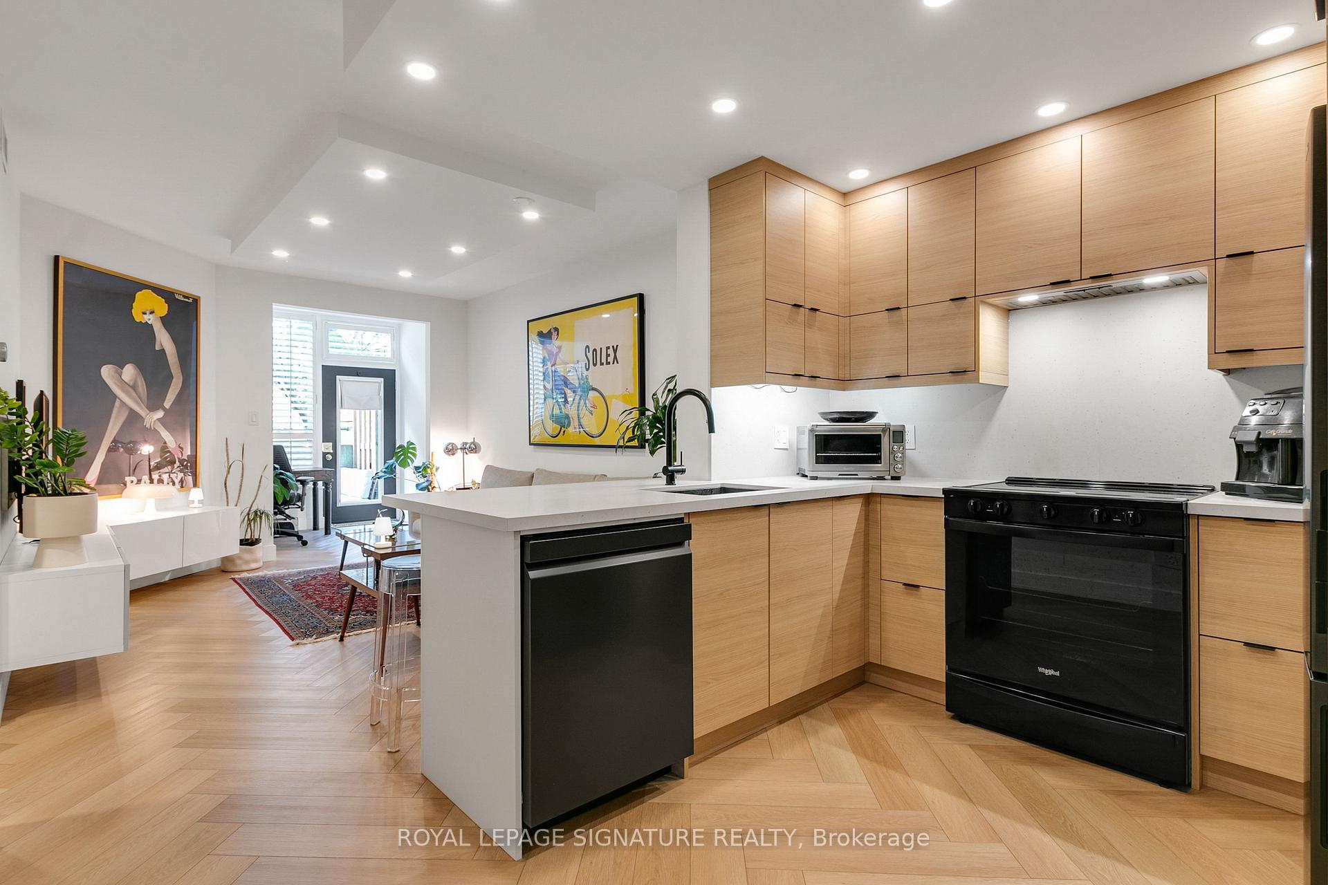 #105 - 65 Scadding Ave, Toronto, ON M5A4L1 | 1 Bedroom 1 Bathroom Condo Apt | Image 9