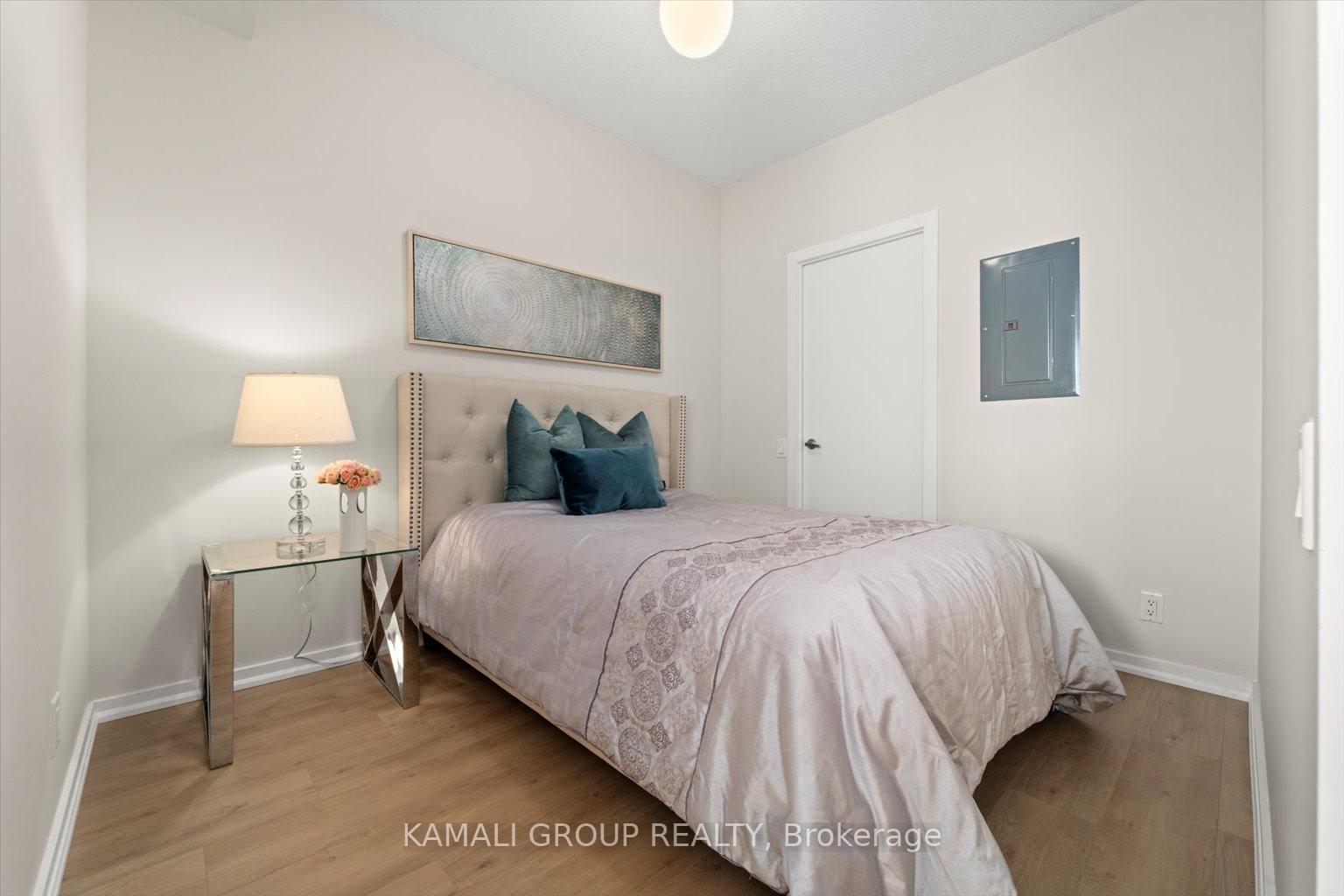 #1605 - 30 Canterbury Pl, Toronto, ON M2N0B9 | 2 Bedroom 2 Bathroom Condo Apt | Image 21