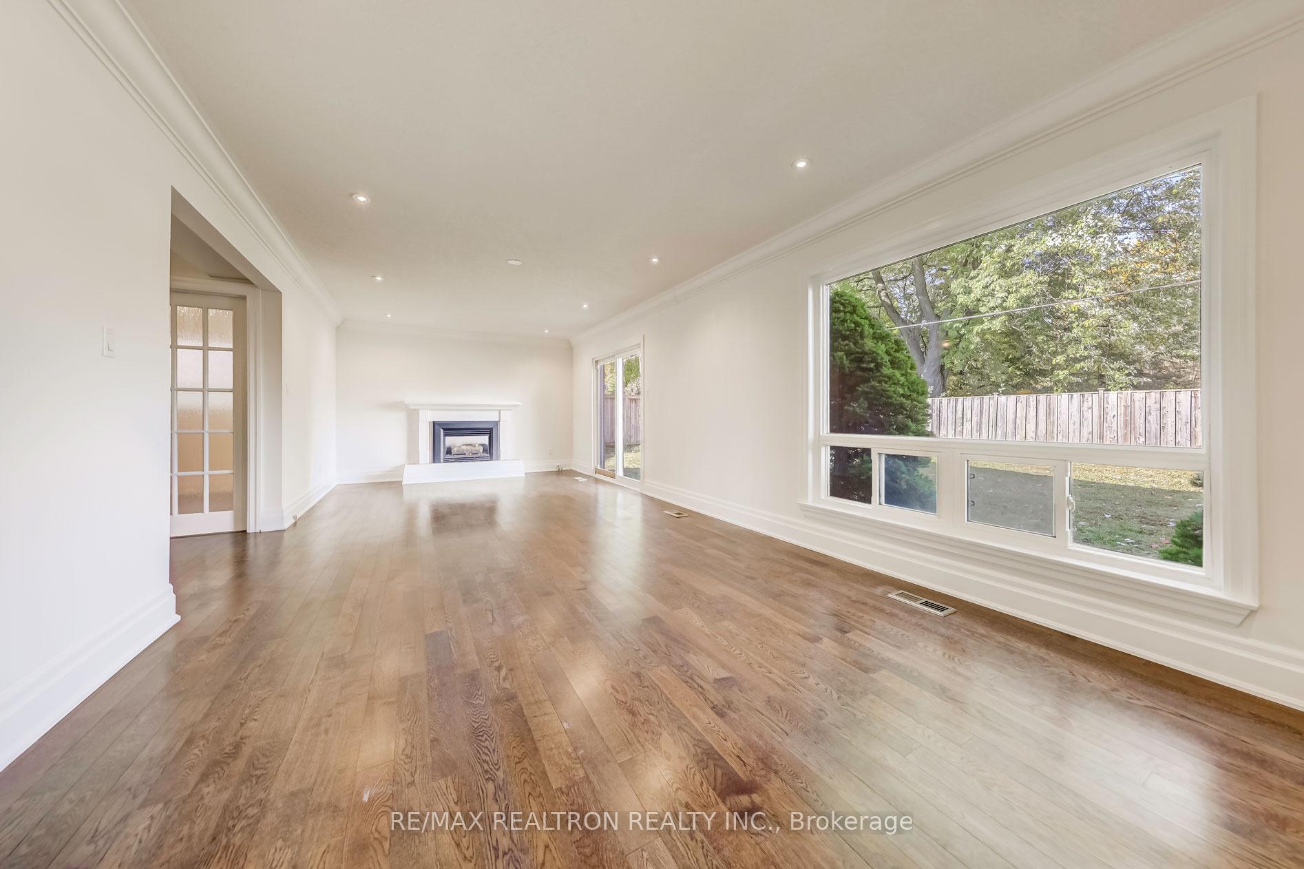 16 Wyvern Rd, Toronto, ON M2K2K4 | 4 Bedroom 3 Bathroom Detached House | Image 25