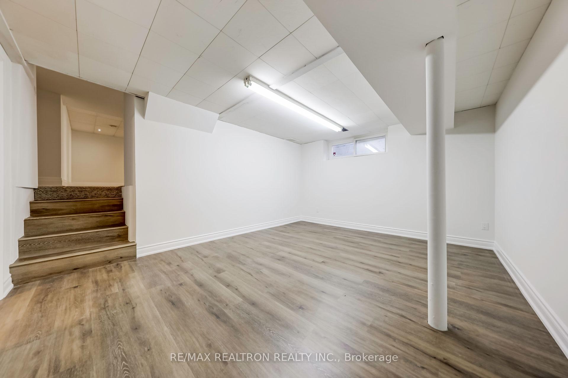 16 Wyvern Rd, Toronto, ON M2K2K4 | 4 Bedroom 3 Bathroom Detached House | Image 30