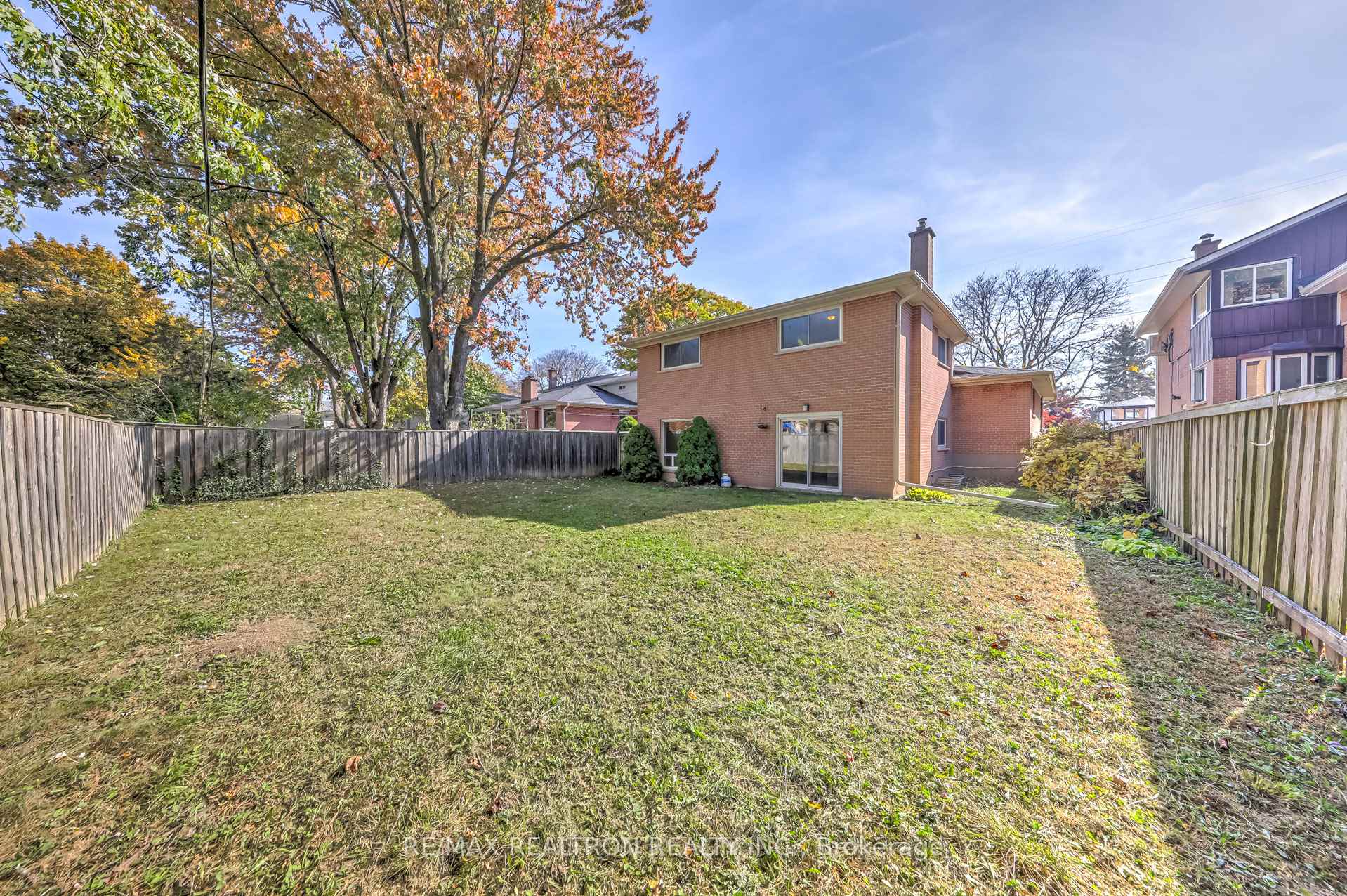 16 Wyvern Rd, Toronto, ON M2K2K4 | 4 Bedroom 3 Bathroom Detached House | Image 35