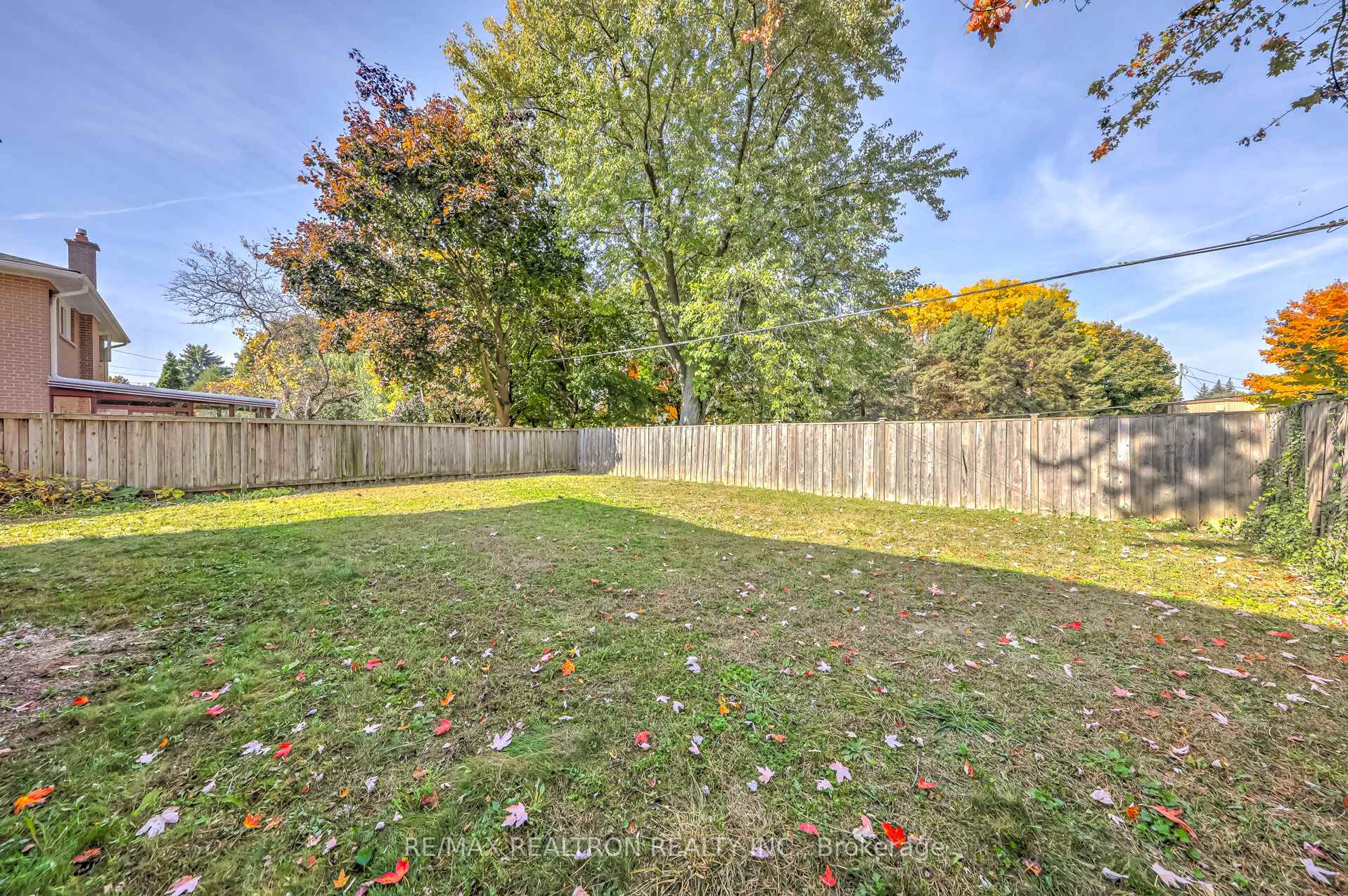 16 Wyvern Rd, Toronto, ON M2K2K4 | 4 Bedroom 3 Bathroom Detached House | Image 36