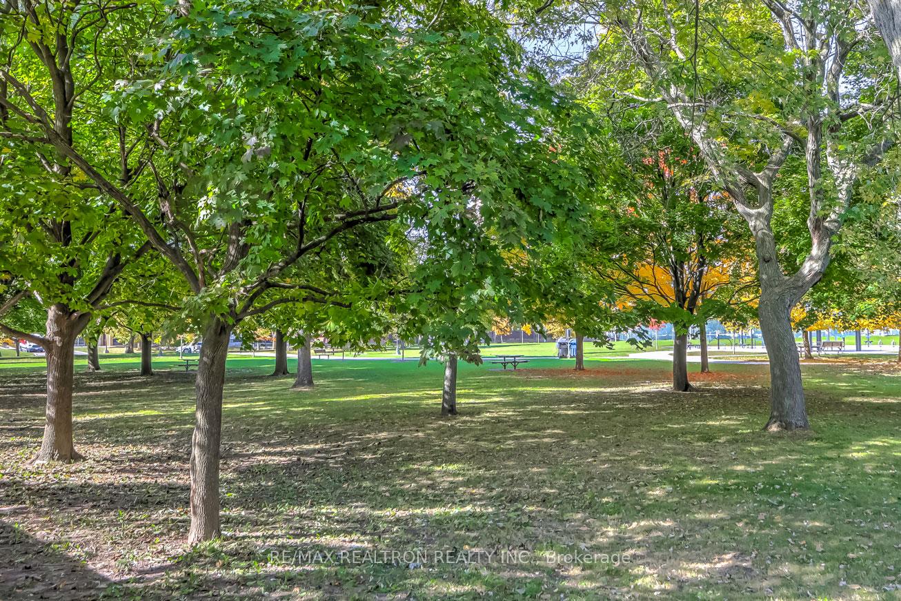 16 Wyvern Rd, Toronto, ON M2K2K4 | 4 Bedroom 3 Bathroom Detached House | Image 37