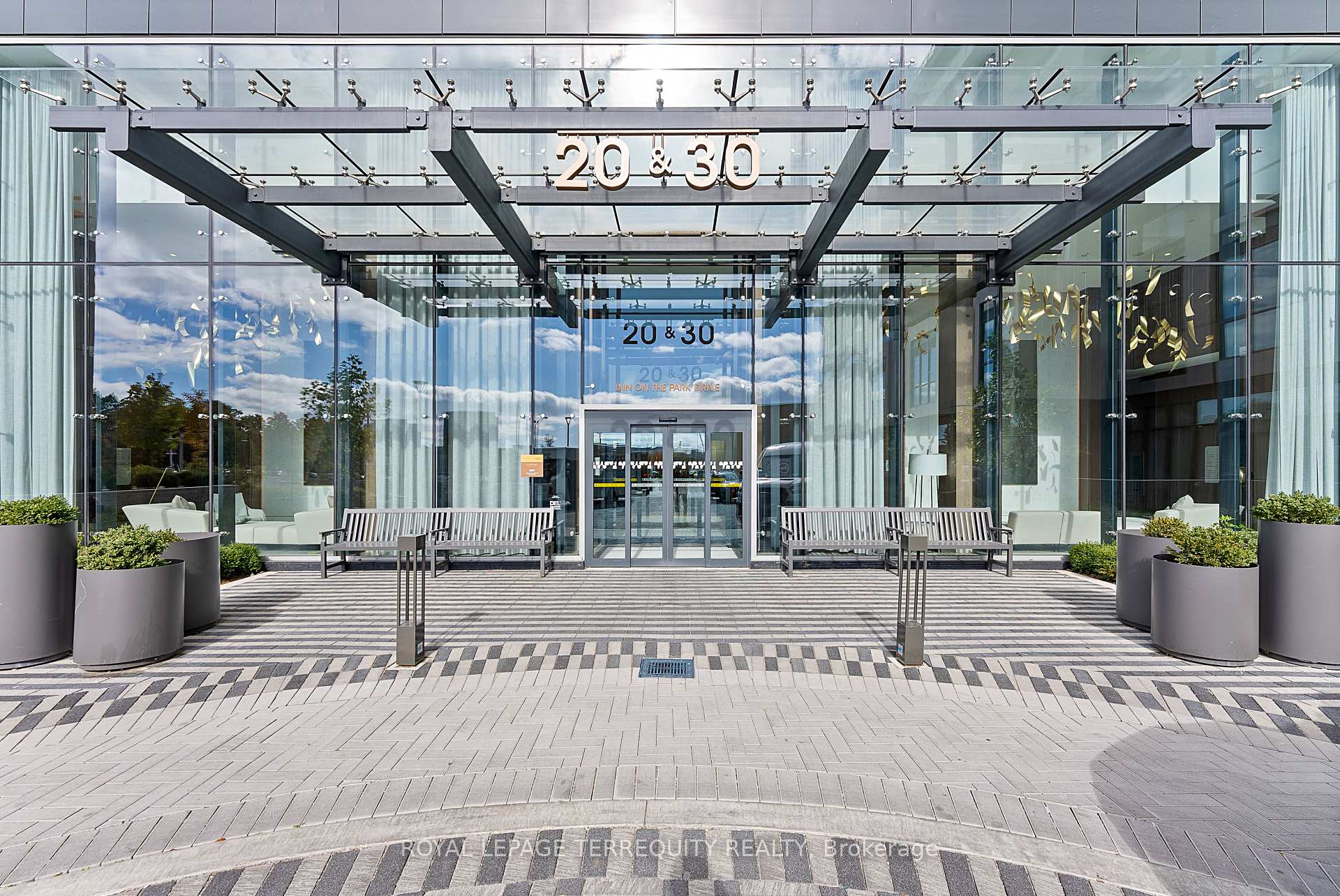 #2033 - 20 Inn on the Park Dr, Toronto, ON M3C0P8 | 2 Bedroom 3 Bathroom Condo Apt | Image 39