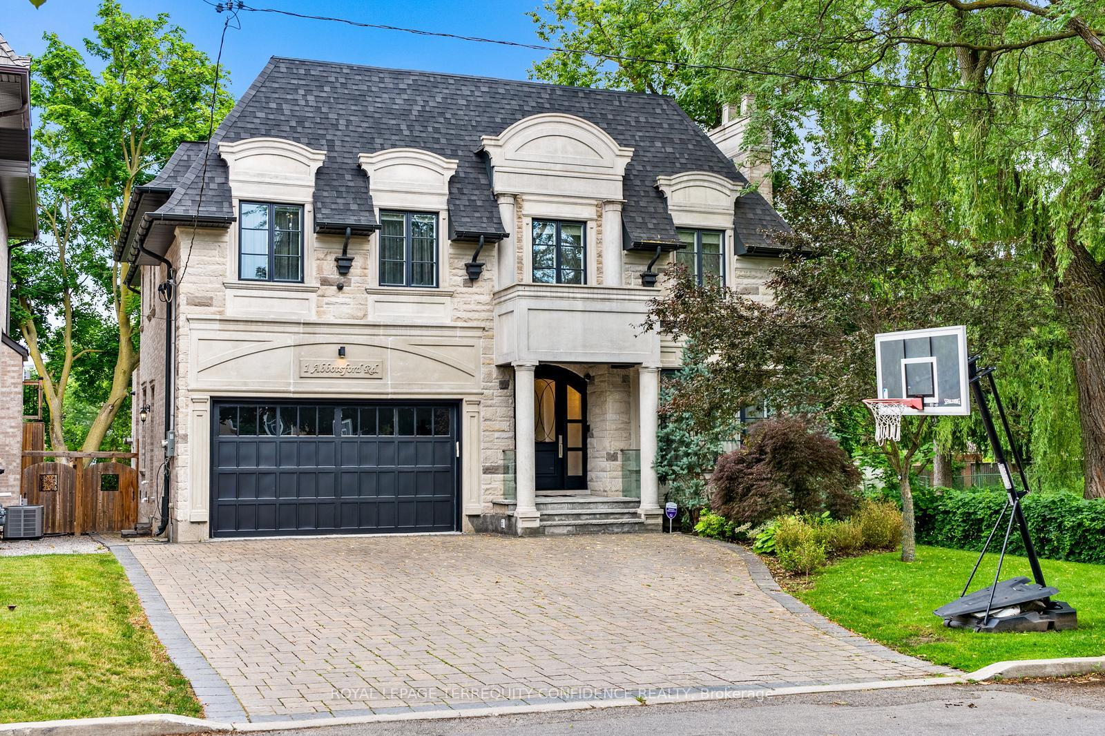1 Abbotsford Rd, Toronto, ON M2N2P6 | 4 Bedroom 7 Bathroom Detached House | Image 1