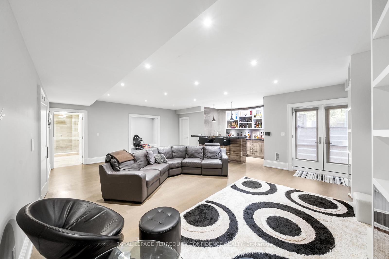 1 Abbotsford Rd, Toronto, ON M2N2P6 | 4 Bedroom 7 Bathroom Detached House | Image 30