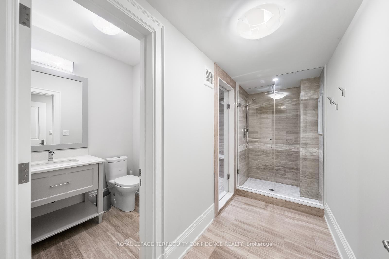 1 Abbotsford Rd, Toronto, ON M2N2P6 | 4 Bedroom 7 Bathroom Detached House | Image 32