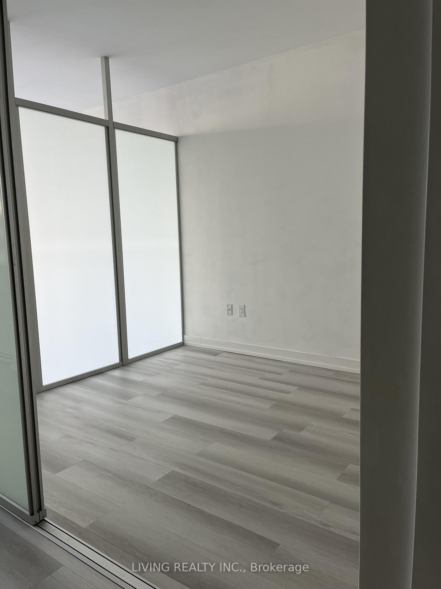 #2209 - 426 University Ave, Toronto, ON M5G1S9 | 1 Bedroom 1 Bathroom Condo Apt | Image 13