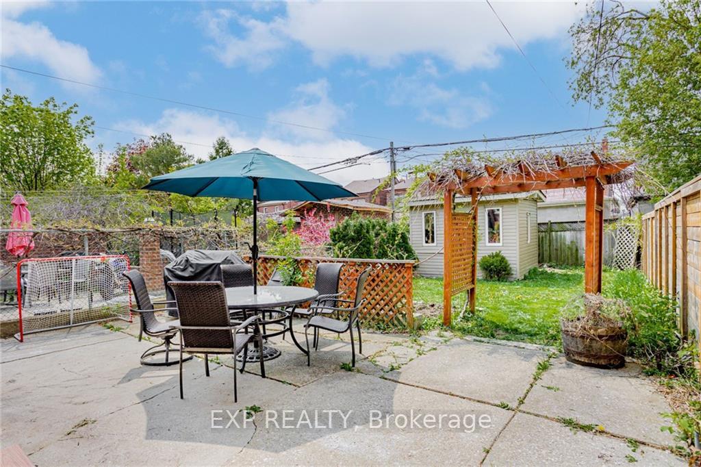 198 LAUDER Ave, Toronto, ON M6E3H4 | 4 Bedroom 4 Bathroom Detached House | Image 28