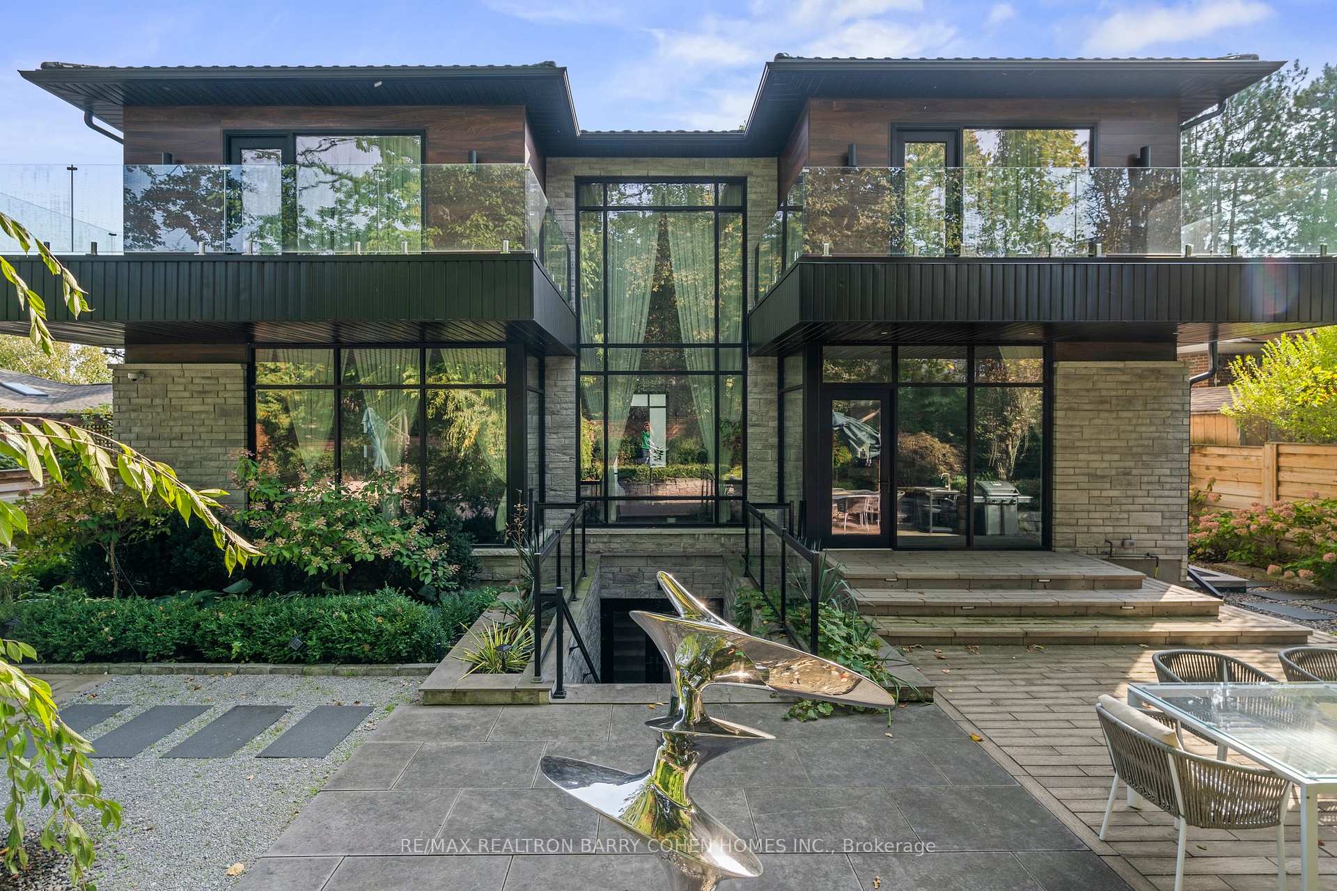 23 Alderdale Crt, Toronto, ON M3B2H8 | 4 Bedroom 5 Bathroom Detached House | Image 2