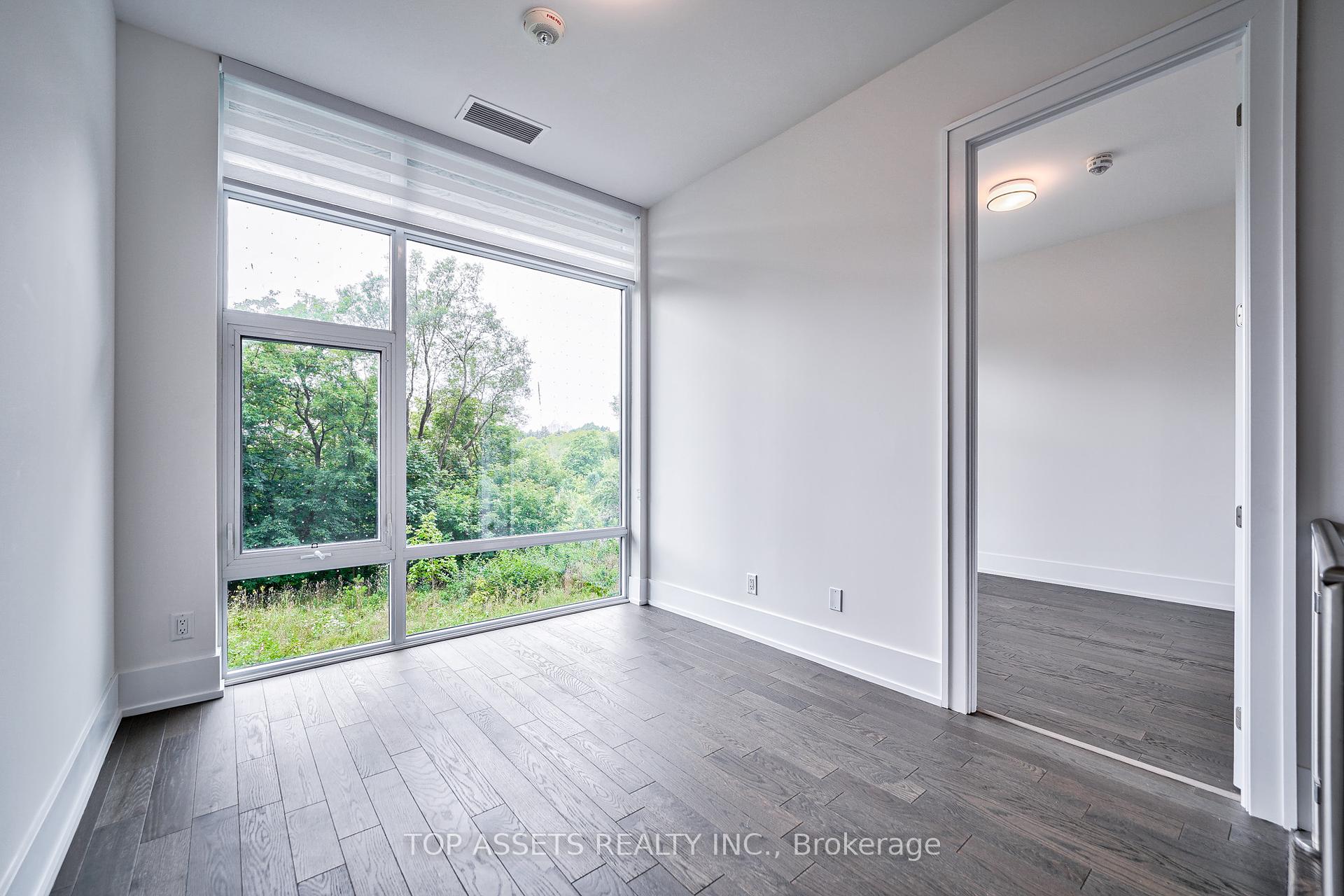 #126 - 25 Adra Grado Way, Toronto, ON M2J0H6 | 3 Bedroom 4 Bathroom Condo Apt | Image 11