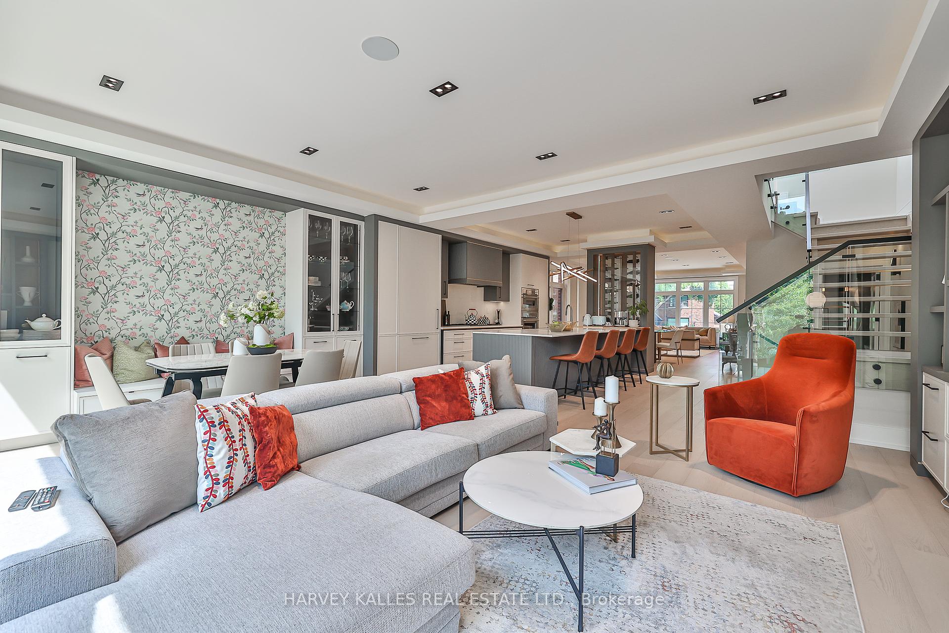 105 Donlea Dr, Toronto, ON M4G2M6 | 4 Bedroom 5 Bathroom Detached House | Image 19