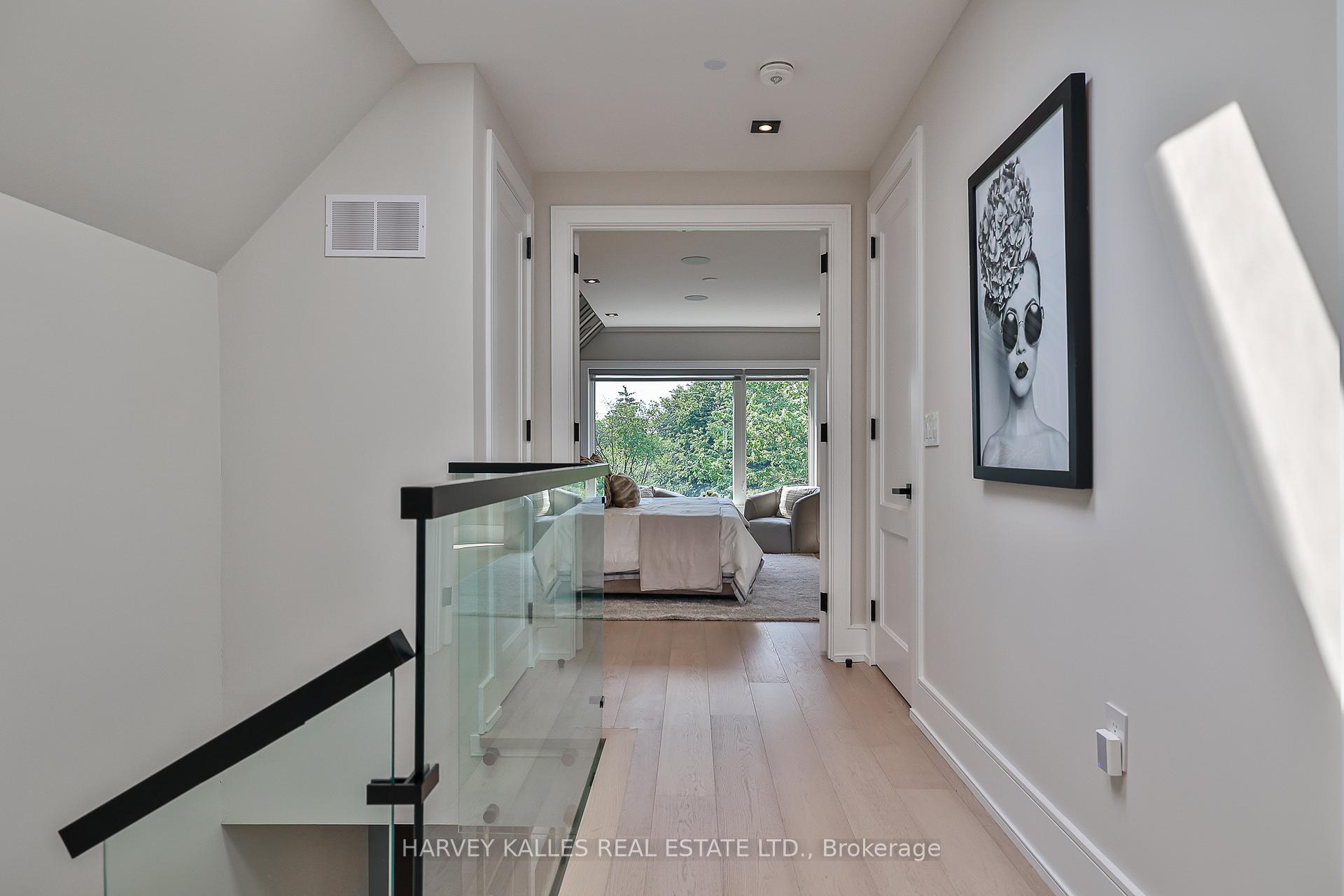 105 Donlea Dr, Toronto, ON M4G2M6 | 4 Bedroom 5 Bathroom Detached House | Image 23