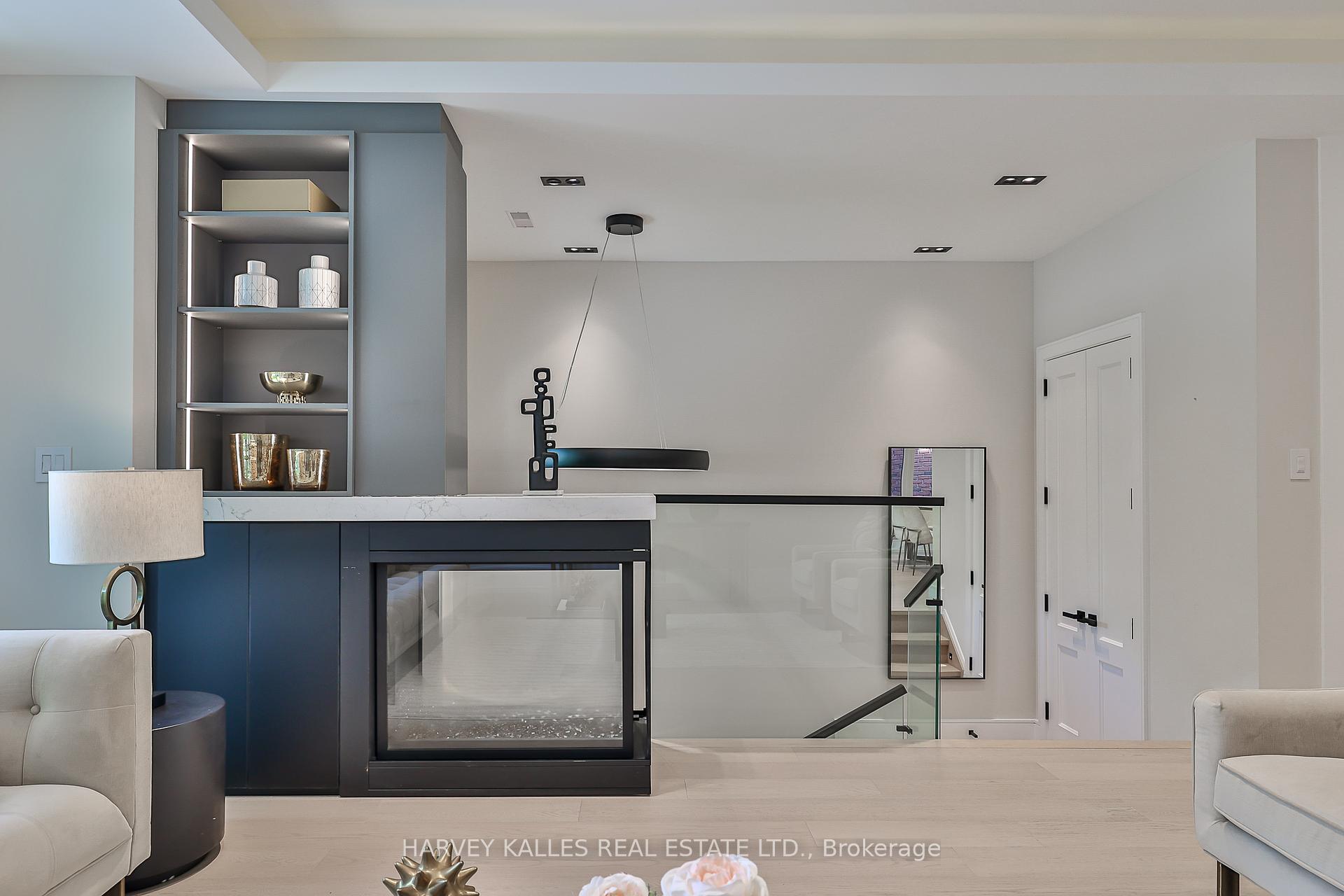 105 Donlea Dr, Toronto, ON M4G2M6 | 4 Bedroom 5 Bathroom Detached House | Image 3
