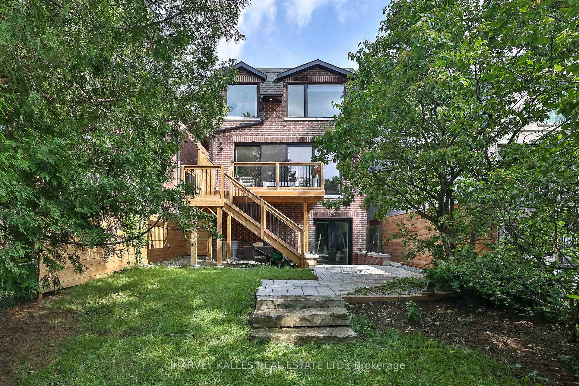 105 Donlea Dr, Toronto, ON M4G2M6 | 4 Bedroom 5 Bathroom Detached House | Image 40