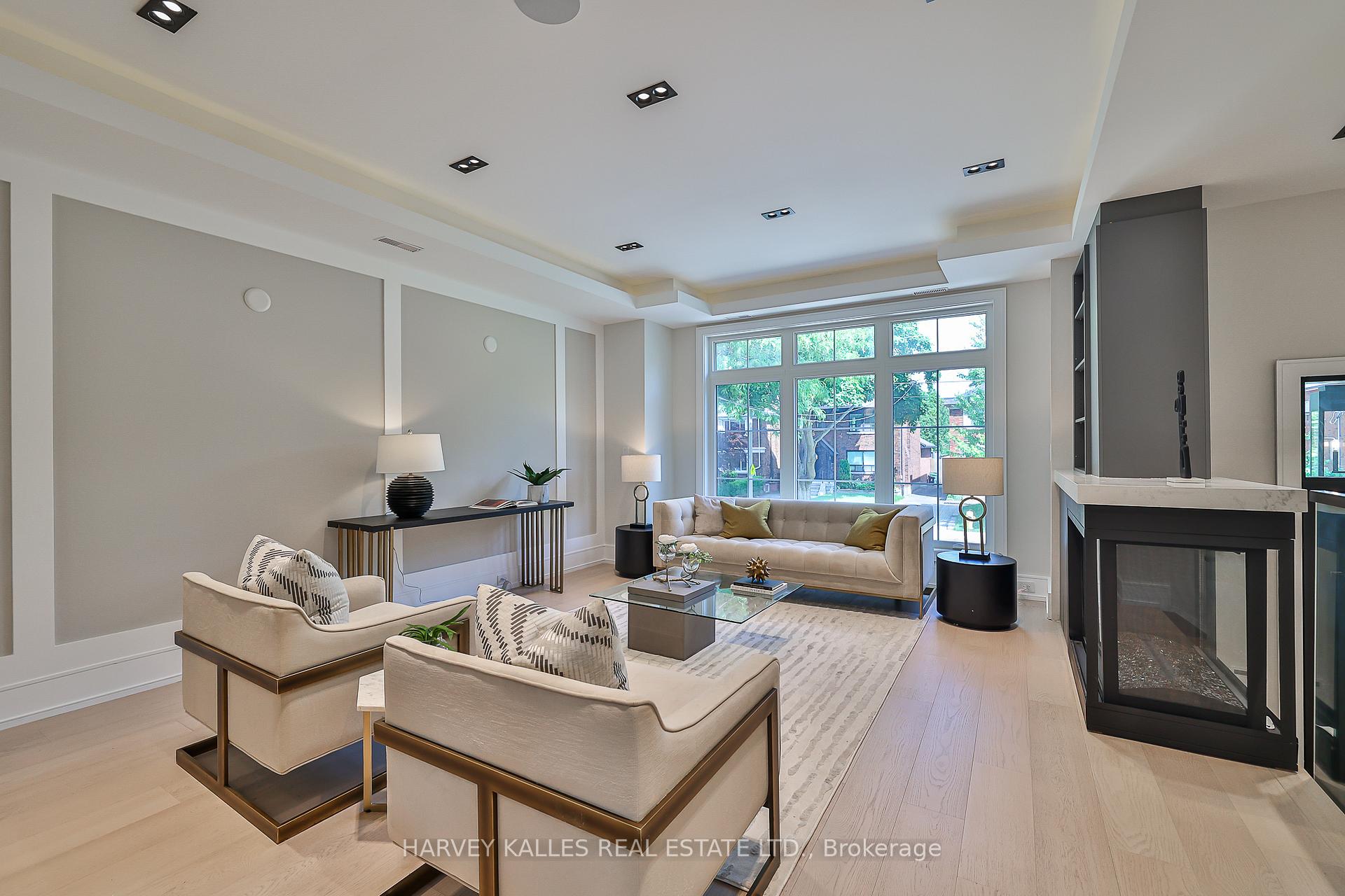 105 Donlea Dr, Toronto, ON M4G2M6 | 4 Bedroom 5 Bathroom Detached House | Image 5