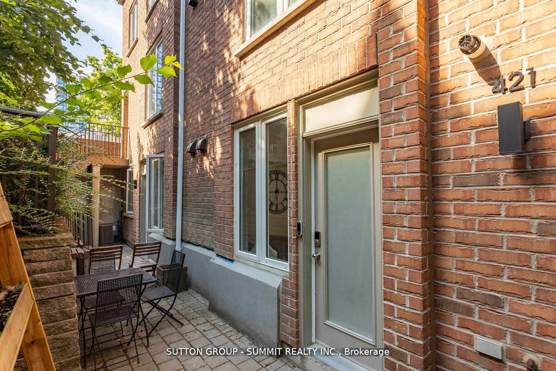 #421 - 12 Douro St, Toronto, ON M6K0A1 | 2 Bedroom 1 Bathroom Condo Townhouse | Image 12