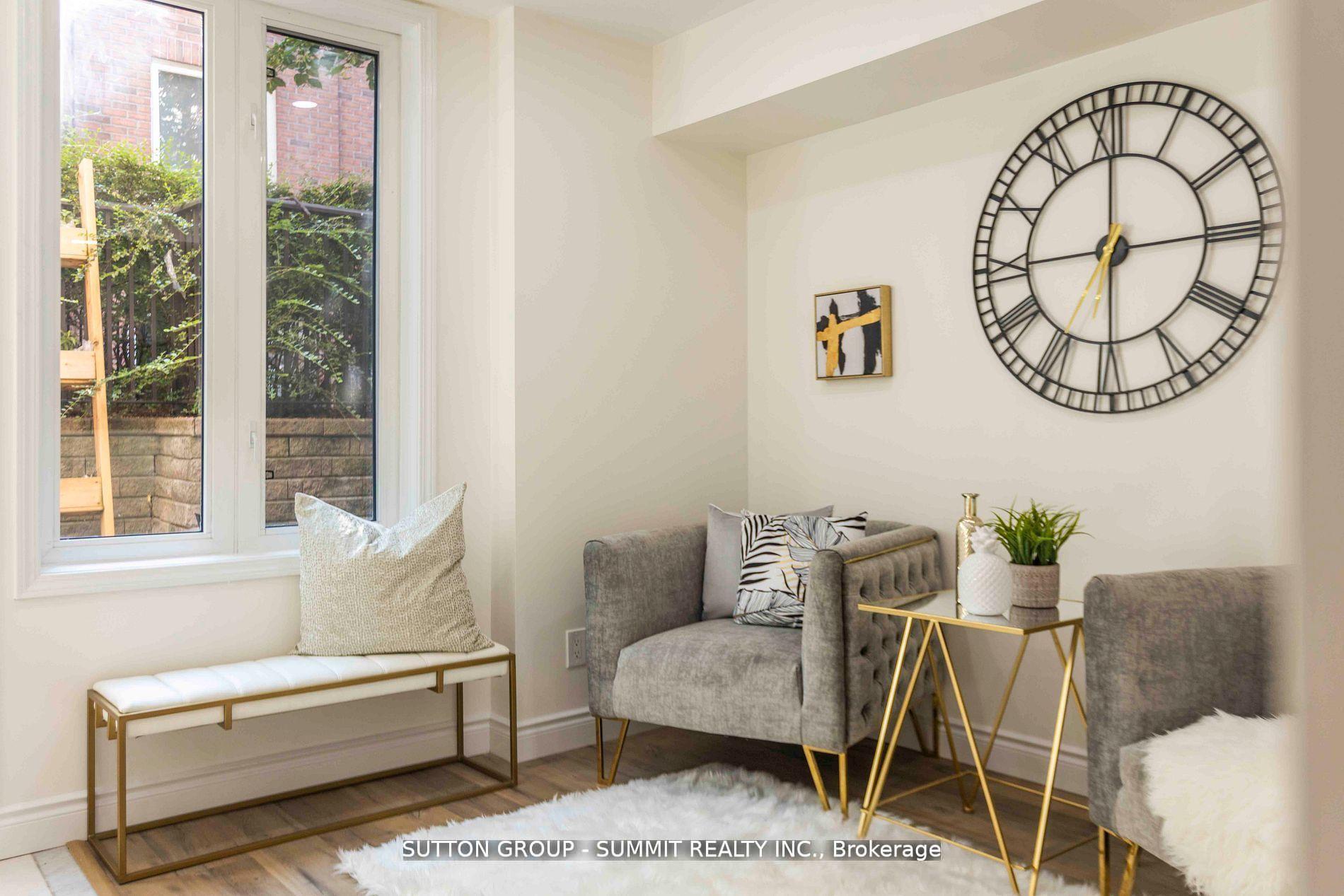 #421 - 12 Douro St, Toronto, ON M6K0A1 | 2 Bedroom 1 Bathroom Condo Townhouse | Image 4