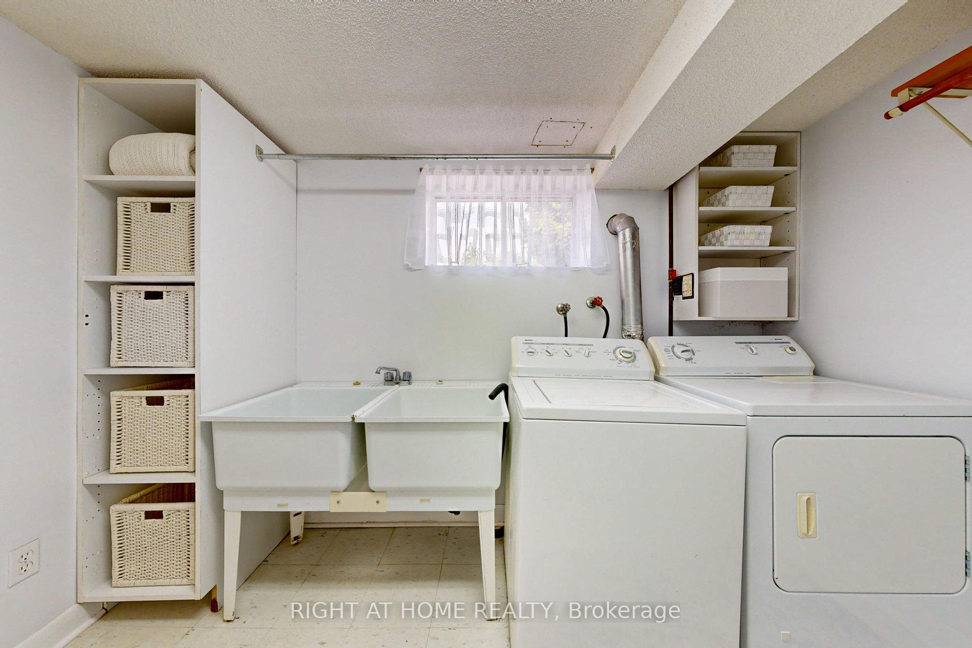 220 Homewood Ave, Toronto, ON M2M1K6 | 3 Bedroom 2 Bathroom Detached House | Image 31
