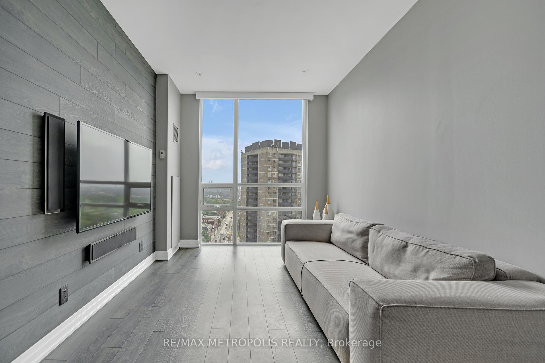 #1508 - 500 St Clair Ave W, Toronto, ON M6C1A8 | 1 Bedroom 1 Bathroom Condo Apt | Image 3