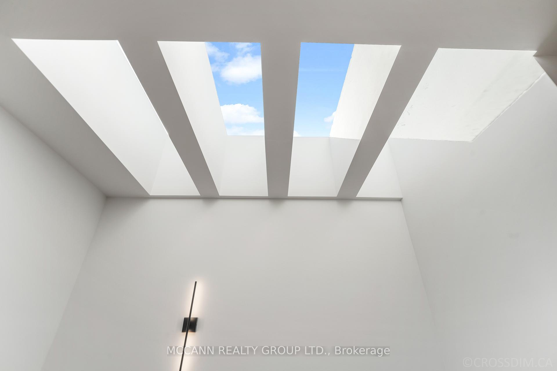 45 Lanark Ave, Toronto, ON M6C2B5 | 4 Bedroom 5 Bathroom Detached House | Image 17