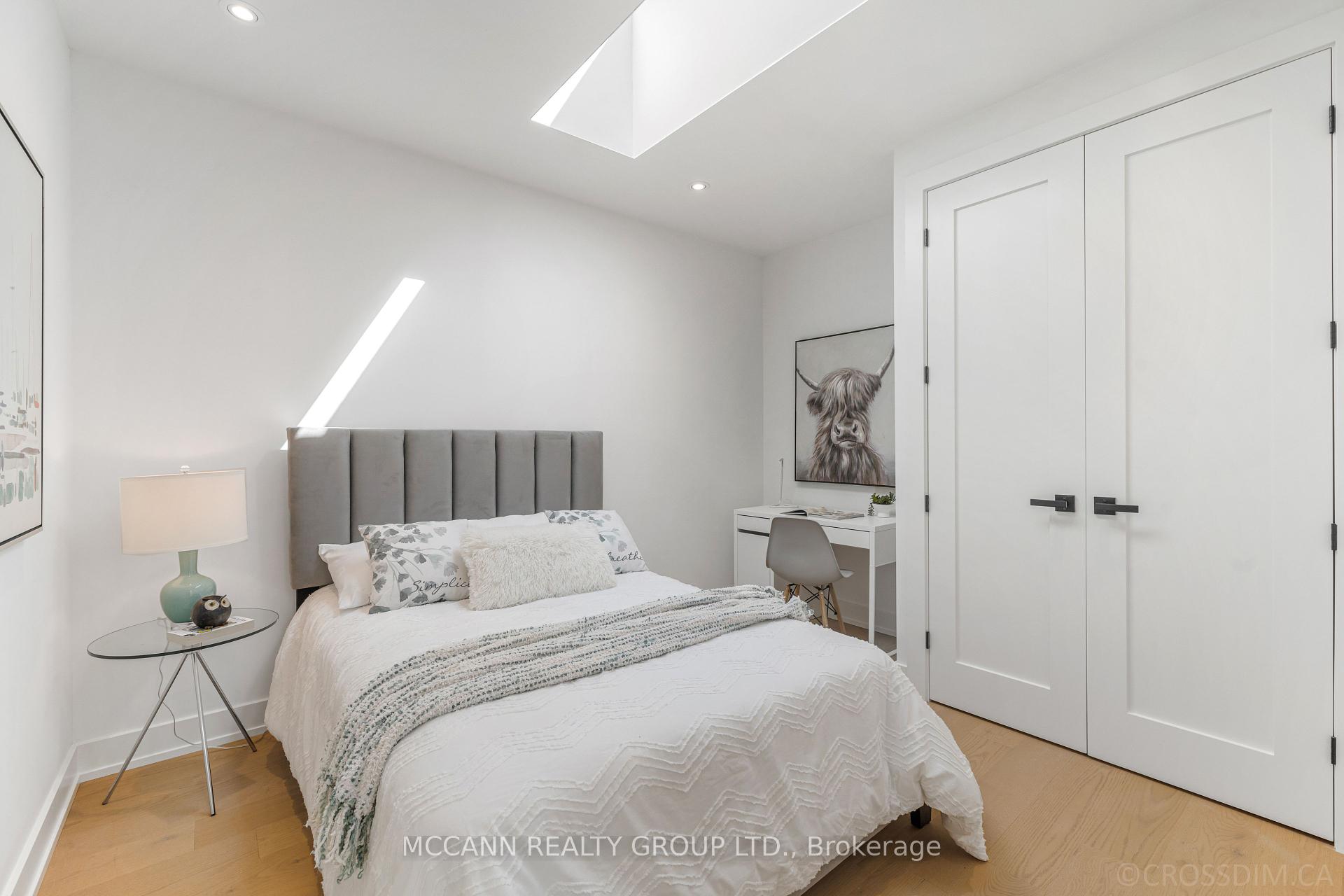 45 Lanark Ave, Toronto, ON M6C2B5 | 4 Bedroom 5 Bathroom Detached House | Image 23