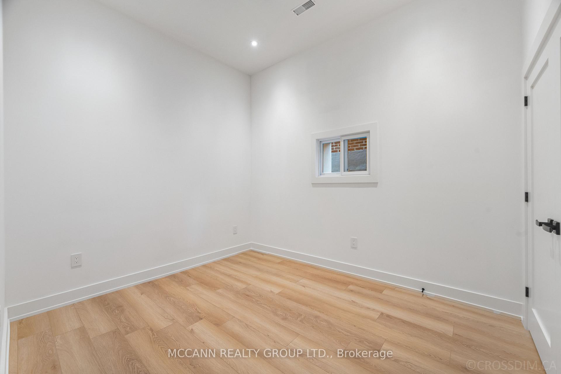 45 Lanark Ave, Toronto, ON M6C2B5 | 4 Bedroom 5 Bathroom Detached House | Image 33