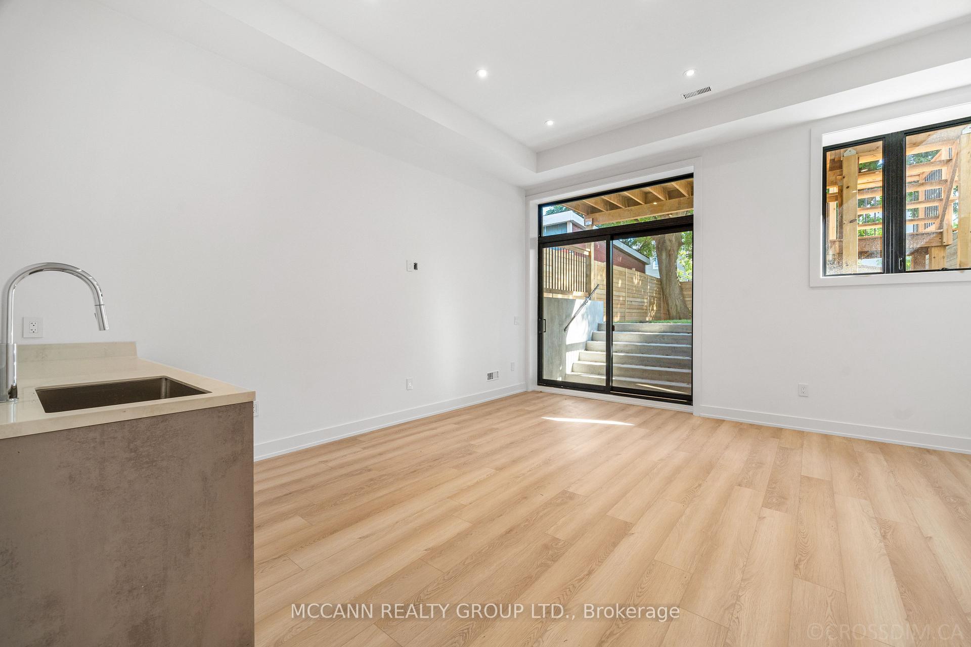 45 Lanark Ave, Toronto, ON M6C2B5 | 4 Bedroom 5 Bathroom Detached House | Image 34