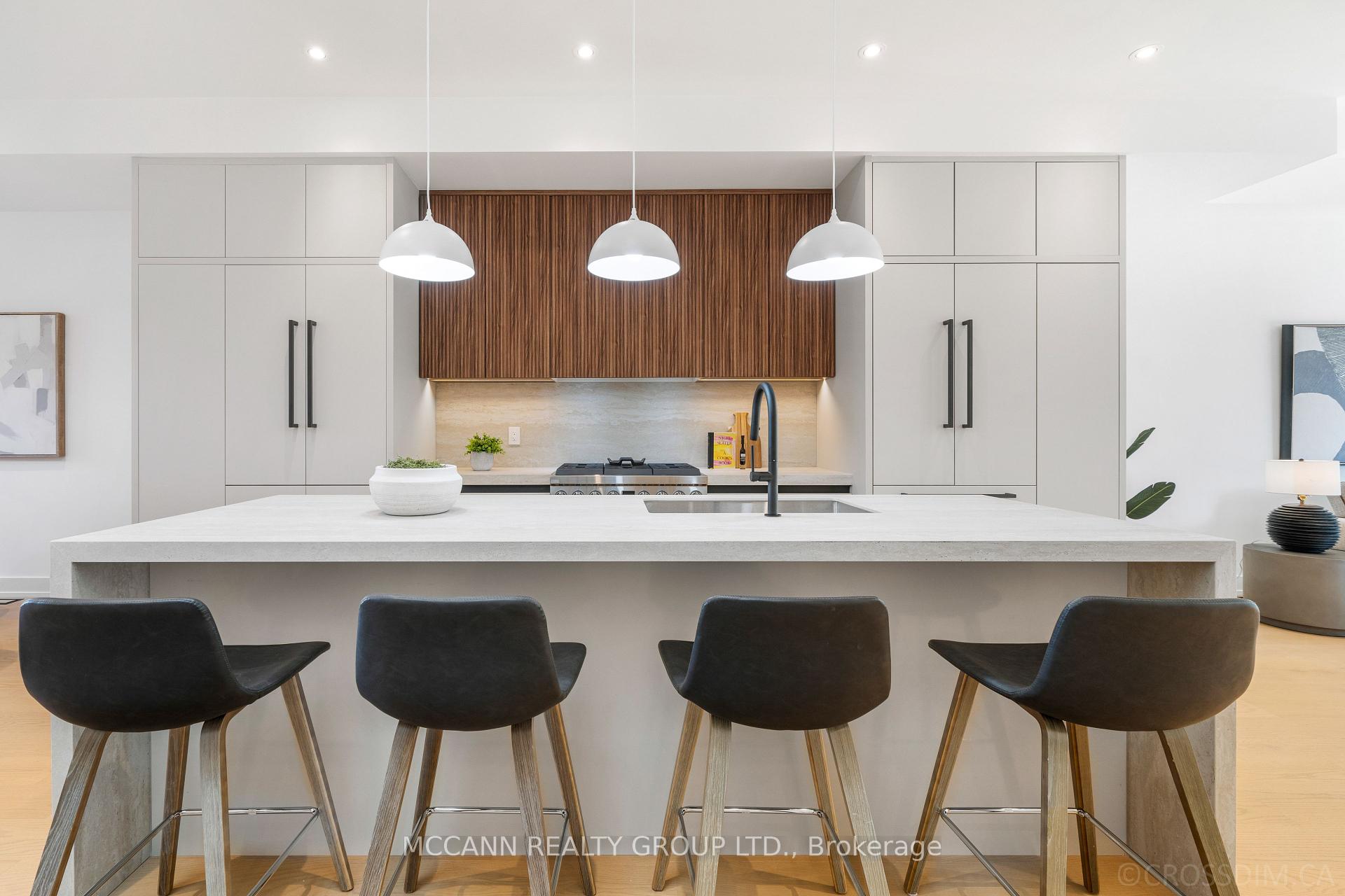 45 Lanark Ave, Toronto, ON M6C2B5 | 4 Bedroom 5 Bathroom Detached House | Image 9