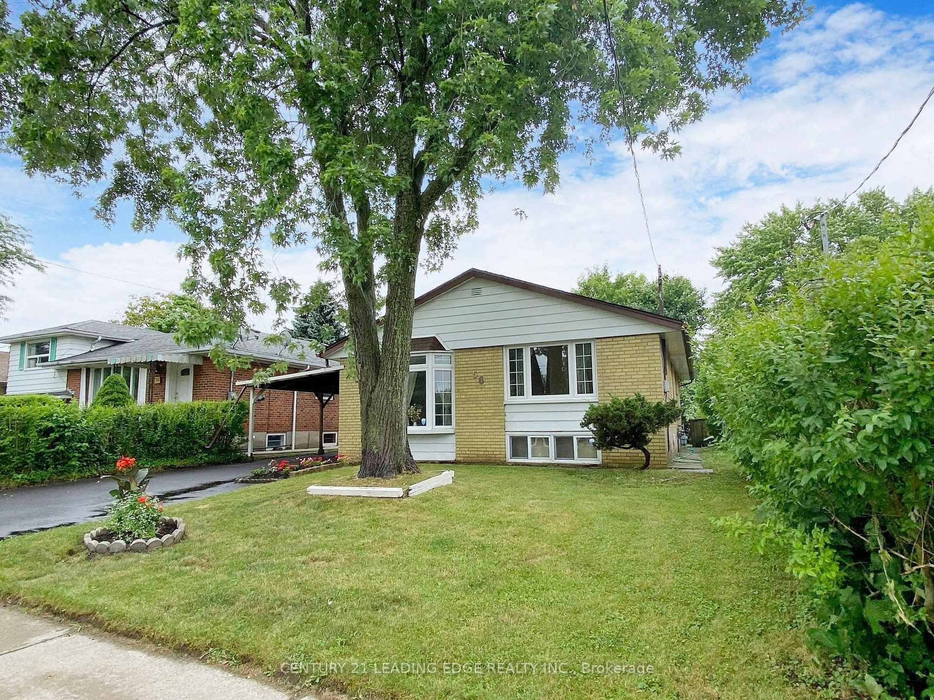 56 Carslake Cres, Toronto, ON M1J2A7 | 3 Bedroom 2 Bathroom Detached House | Image 1