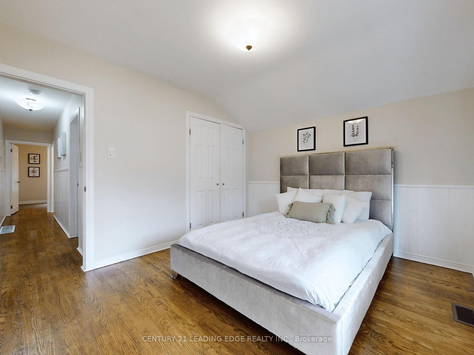 56 Carslake Cres, Toronto, ON M1J2A7 | 3 Bedroom 2 Bathroom Detached House | Image 13