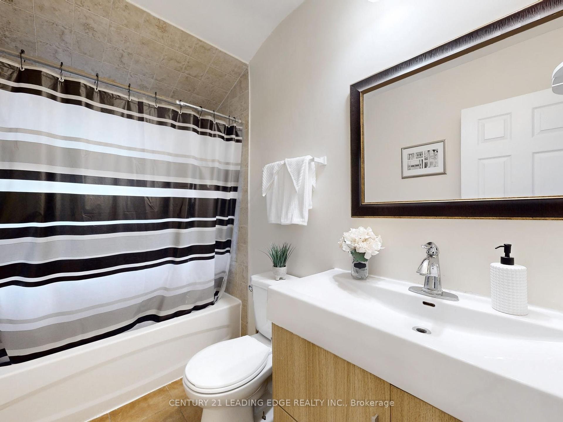 56 Carslake Cres, Toronto, ON M1J2A7 | 3 Bedroom 2 Bathroom Detached House | Image 18