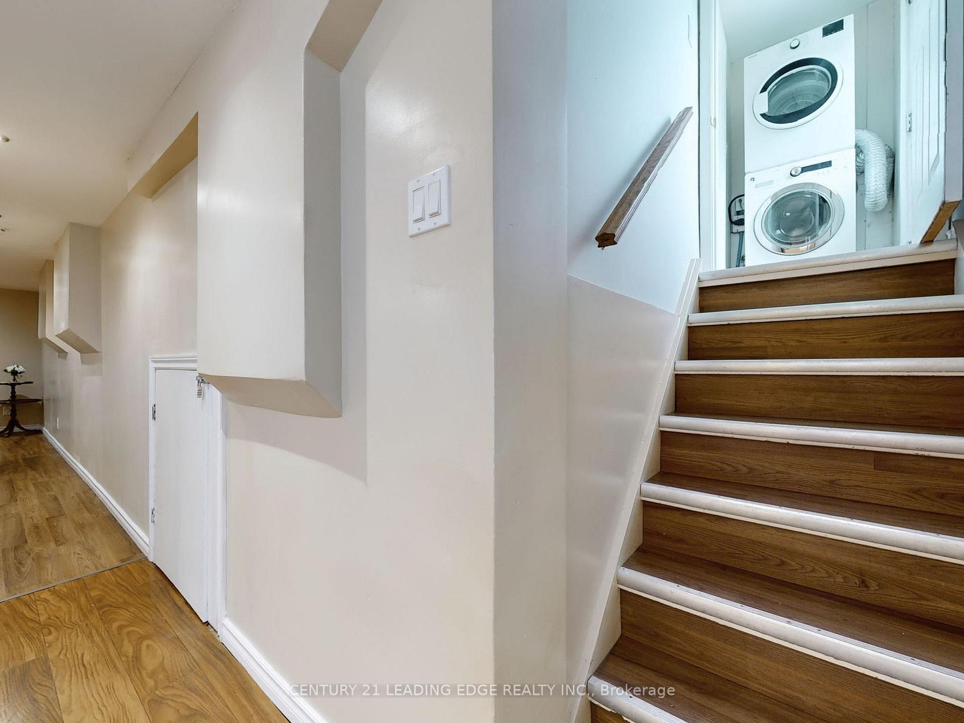 56 Carslake Cres, Toronto, ON M1J2A7 | 3 Bedroom 2 Bathroom Detached House | Image 19