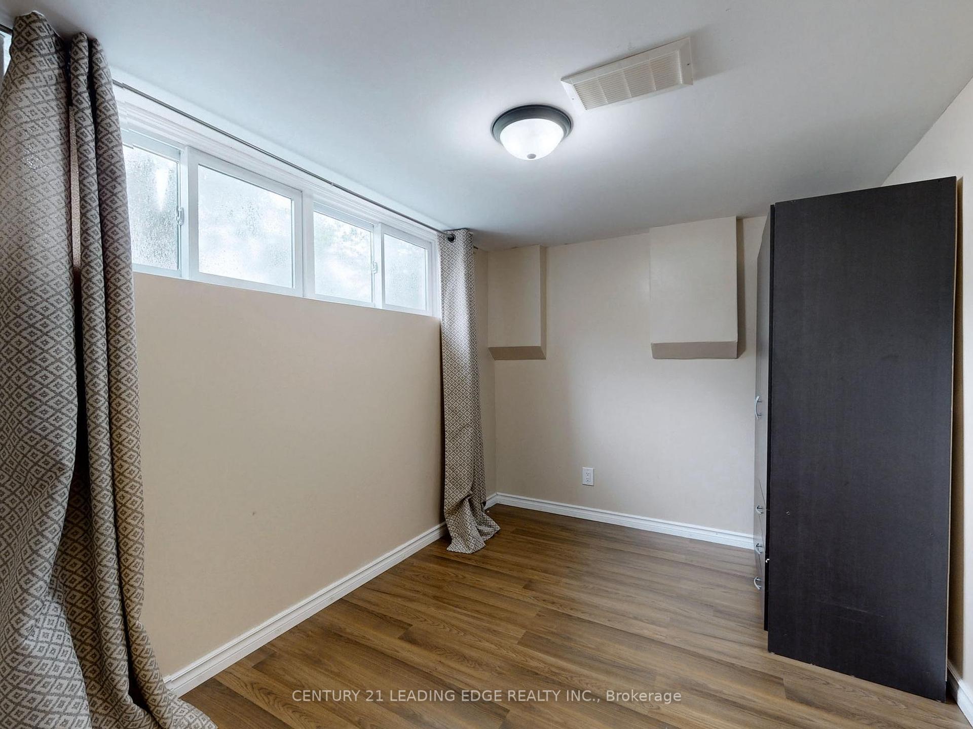 56 Carslake Cres, Toronto, ON M1J2A7 | 3 Bedroom 2 Bathroom Detached House | Image 22