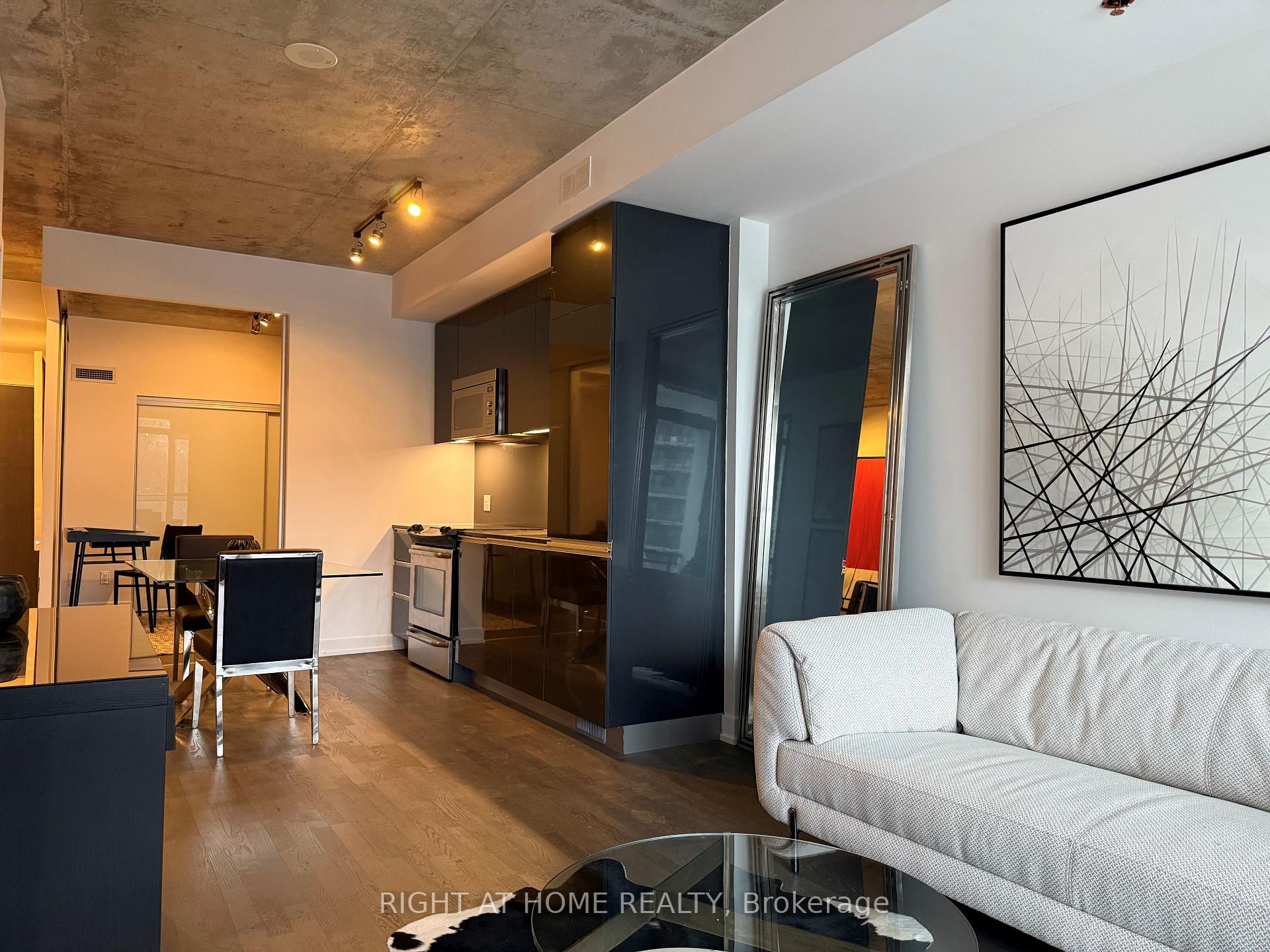 #306 - 1238 Dundas St E, Toronto, ON M4M2T1 | 2 Bedroom 2 Bathroom Condo Apt | Image 17