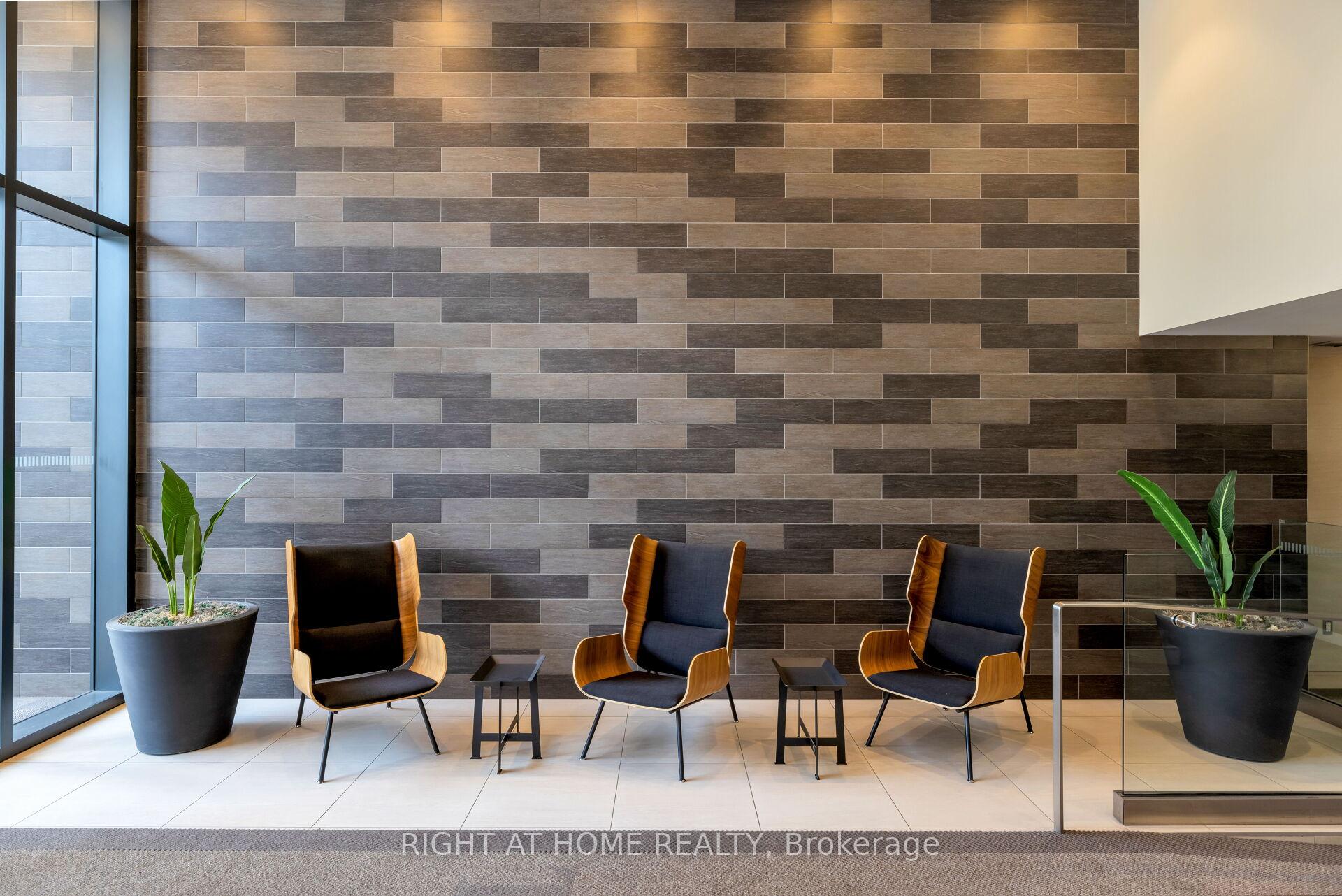 #306 - 1238 Dundas St E, Toronto, ON M4M2T1 | 2 Bedroom 2 Bathroom Condo Apt | Image 4