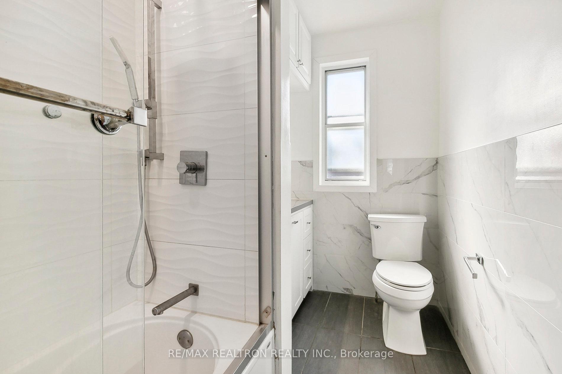 139 Pandora Circ, Toronto, ON M1H1V8 | 3 Bedroom 2 Bathroom Detached House | Image 14